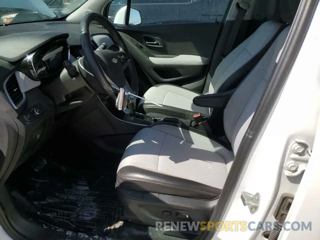 7 fotografías del automóvil dañado 3GNCJLSB7LL226822 CHEVROLET TRAX 2020