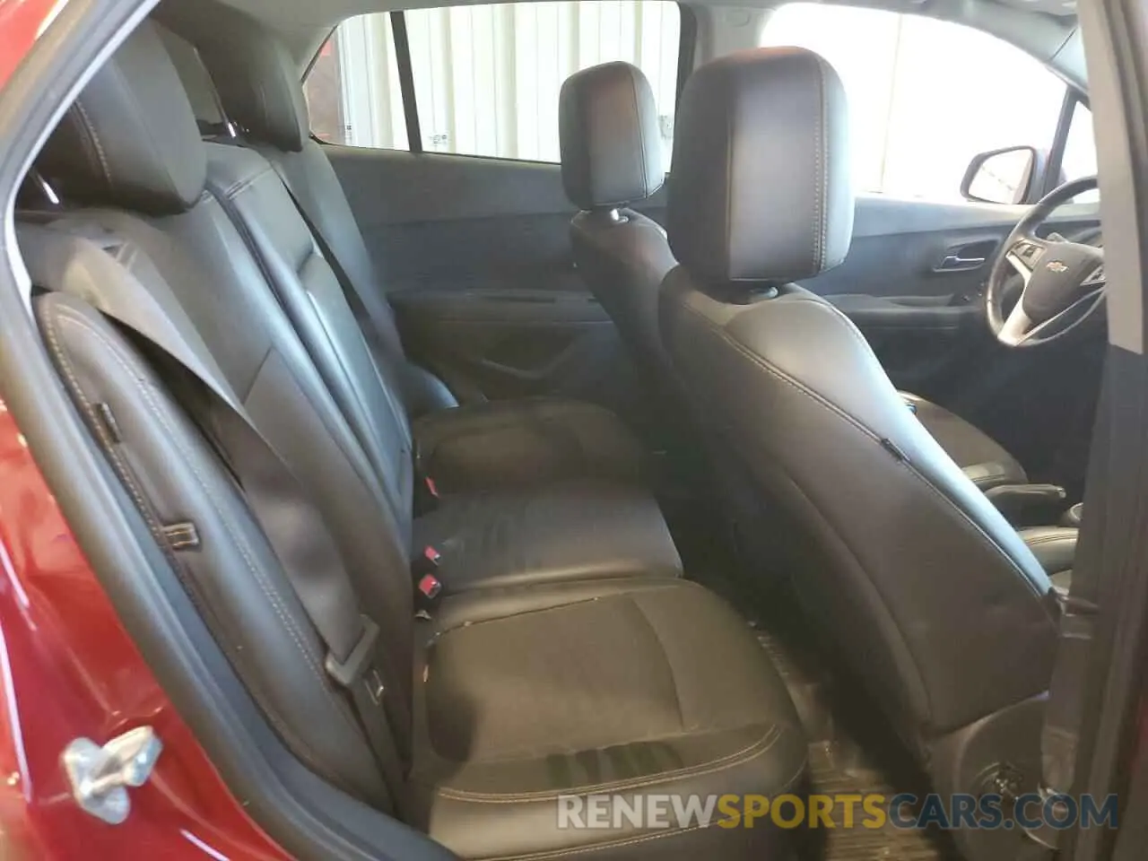 11 fotografías del automóvil dañado 3GNCJLSB8LL194916 CHEVROLET TRAX 2020