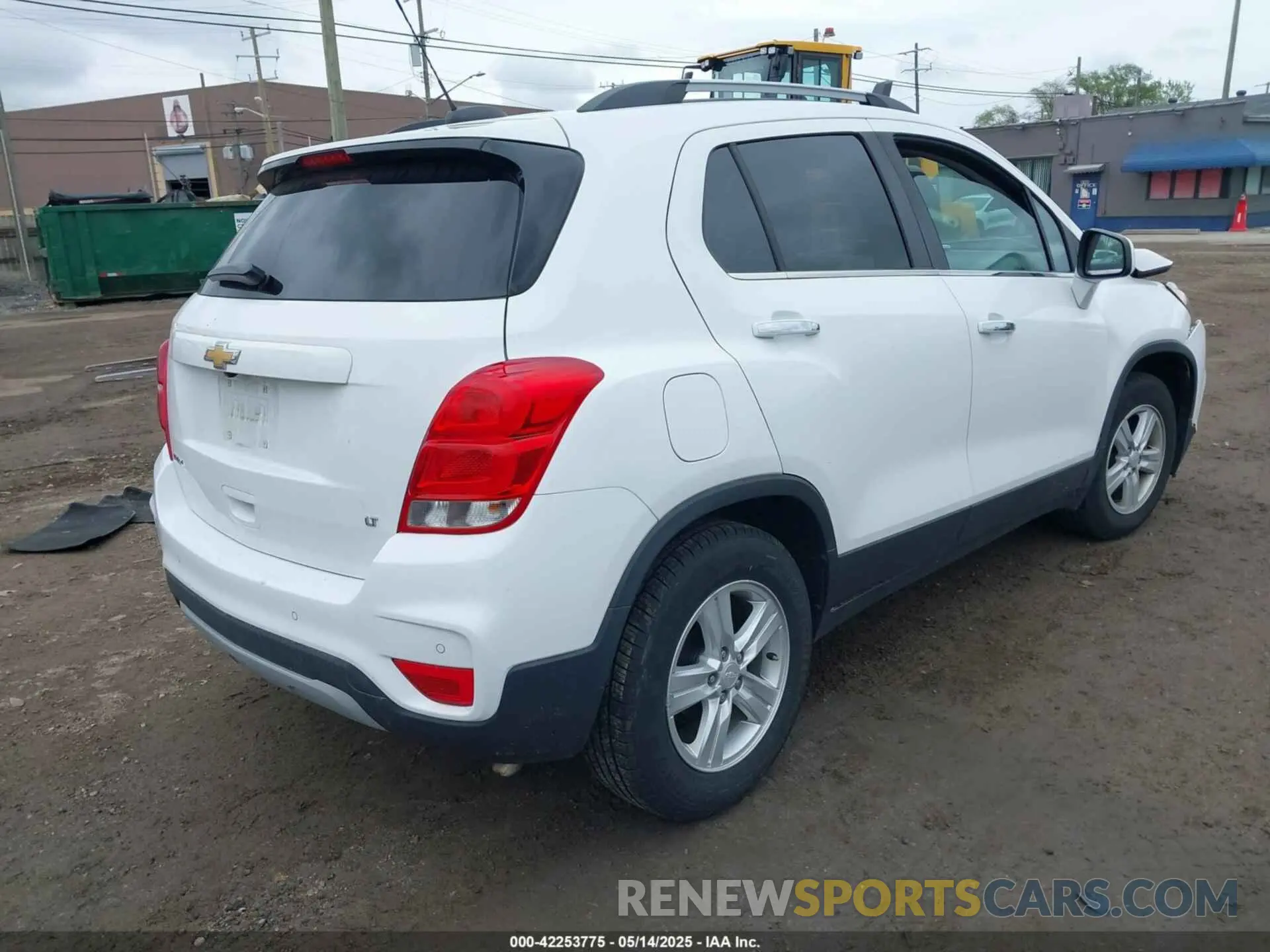 4 fotografías del automóvil dañado 3GNCJLSB9LL143621 CHEVROLET TRAX 2020