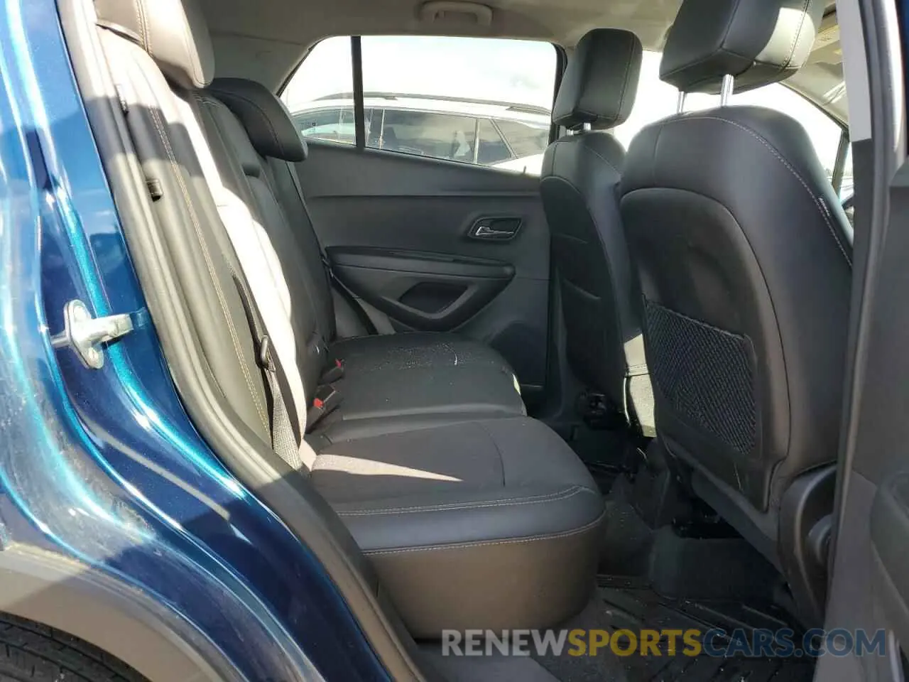 10 fotografías del automóvil dañado 3GNCJLSB9LL188252 CHEVROLET TRAX 2020