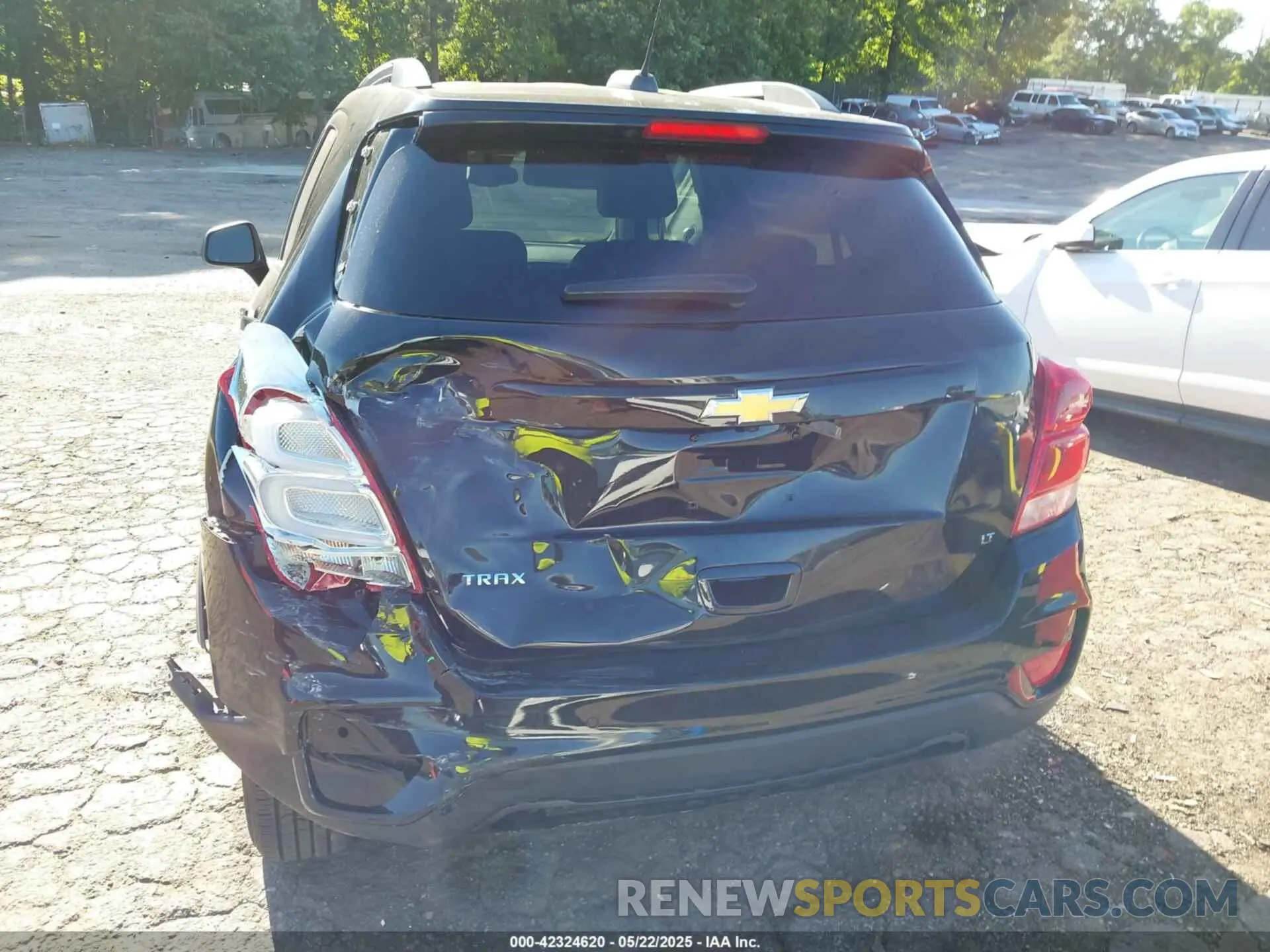 16 fotografías del automóvil dañado 3GNCJLSBXLL342340 CHEVROLET TRAX 2020