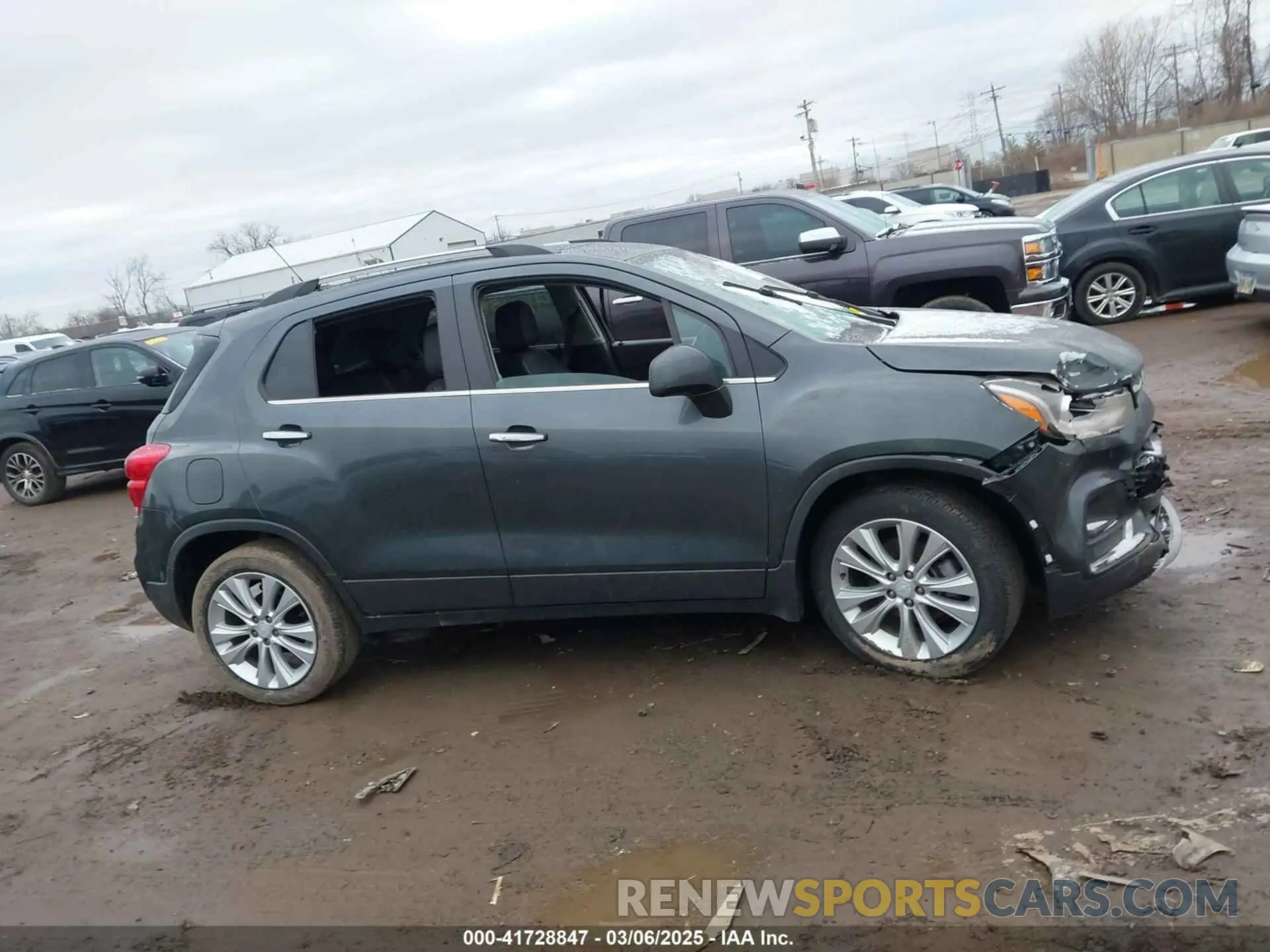 13 fotografías del automóvil dañado 3GNCJMSB5LL165265 CHEVROLET TRAX 2020