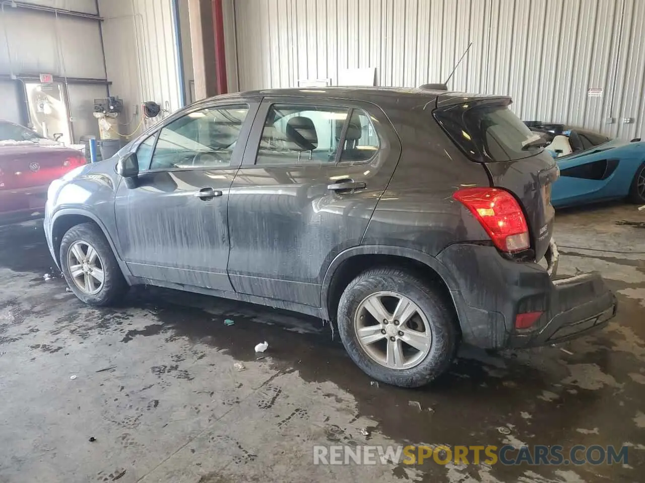 2 fotografías del automóvil dañado 3GNCJNSB0LL214412 CHEVROLET TRAX 2020