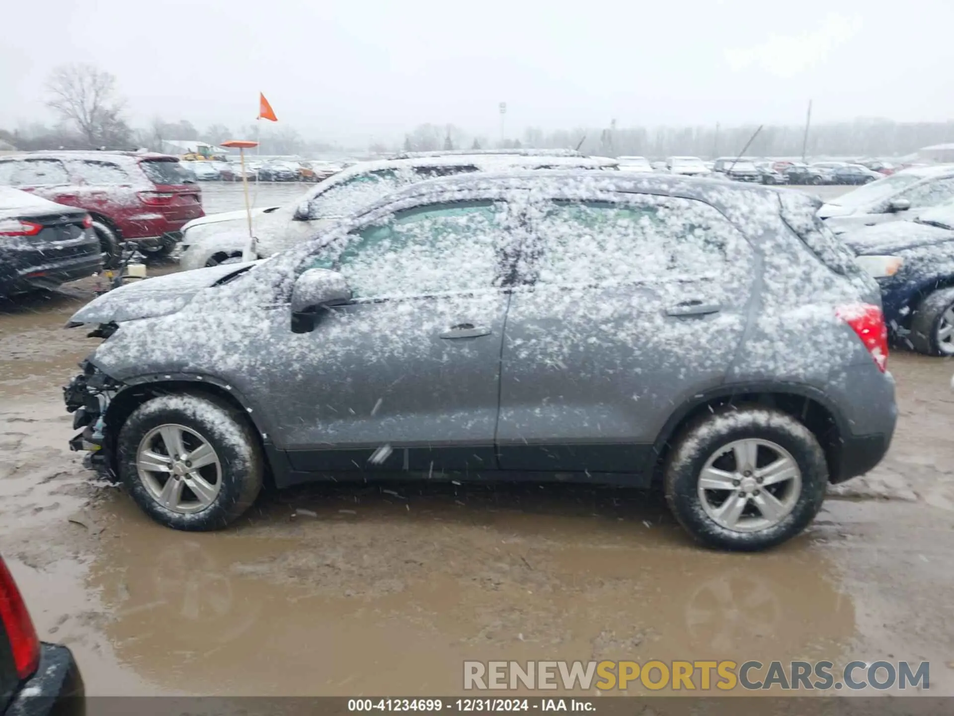 14 fotografías del automóvil dañado 3GNCJNSB0LL314882 CHEVROLET TRAX 2020