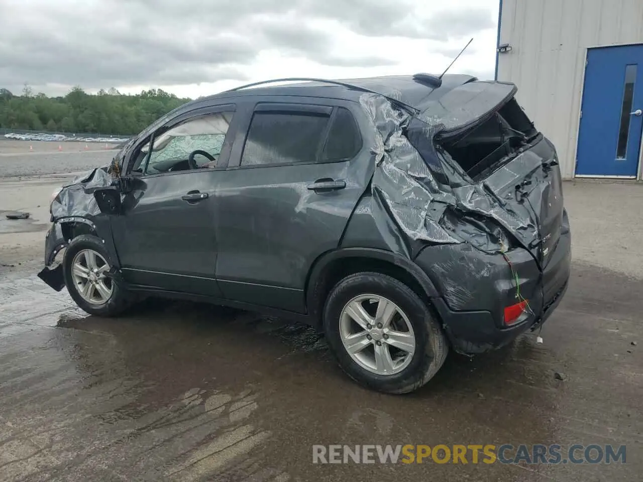 2 fotografías del automóvil dañado 3GNCJNSB2LL107197 CHEVROLET TRAX 2020
