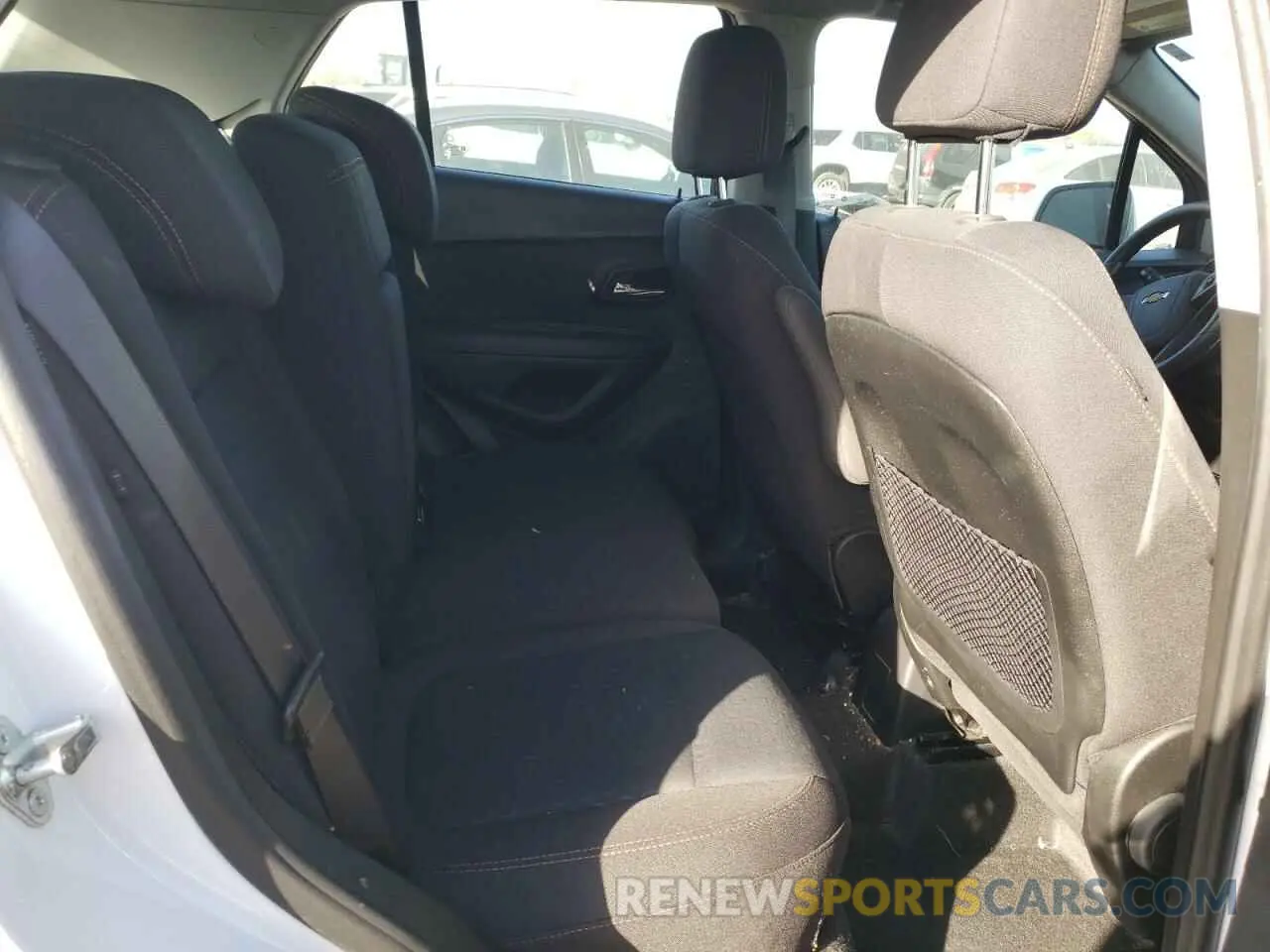 10 fotografías del automóvil dañado 3GNCJNSB2LL161325 CHEVROLET TRAX 2020