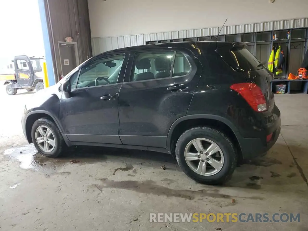 2 fotografías del automóvil dañado 3GNCJNSB5LL110434 CHEVROLET TRAX 2020