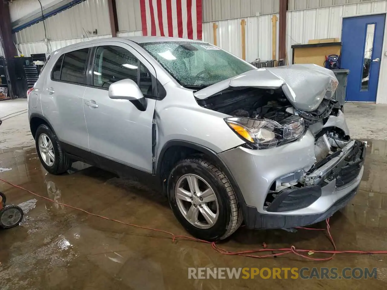 4 fotografías del automóvil dañado 3GNCJNSB6LL136282 CHEVROLET TRAX 2020