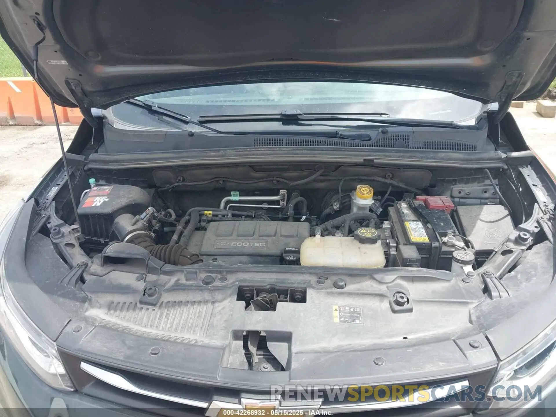 10 fotografías del automóvil dañado 3GNCJNSB6LL193338 CHEVROLET TRAX 2020