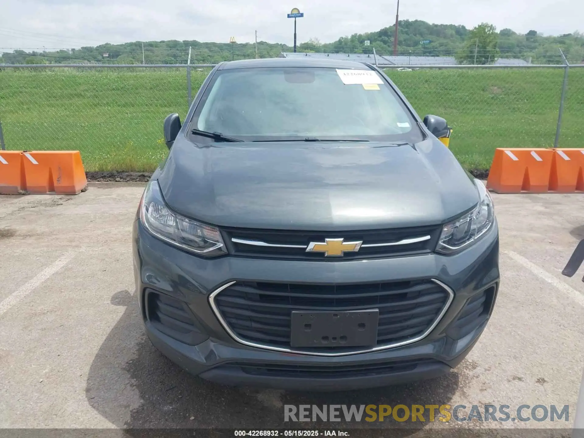 12 fotografías del automóvil dañado 3GNCJNSB6LL193338 CHEVROLET TRAX 2020