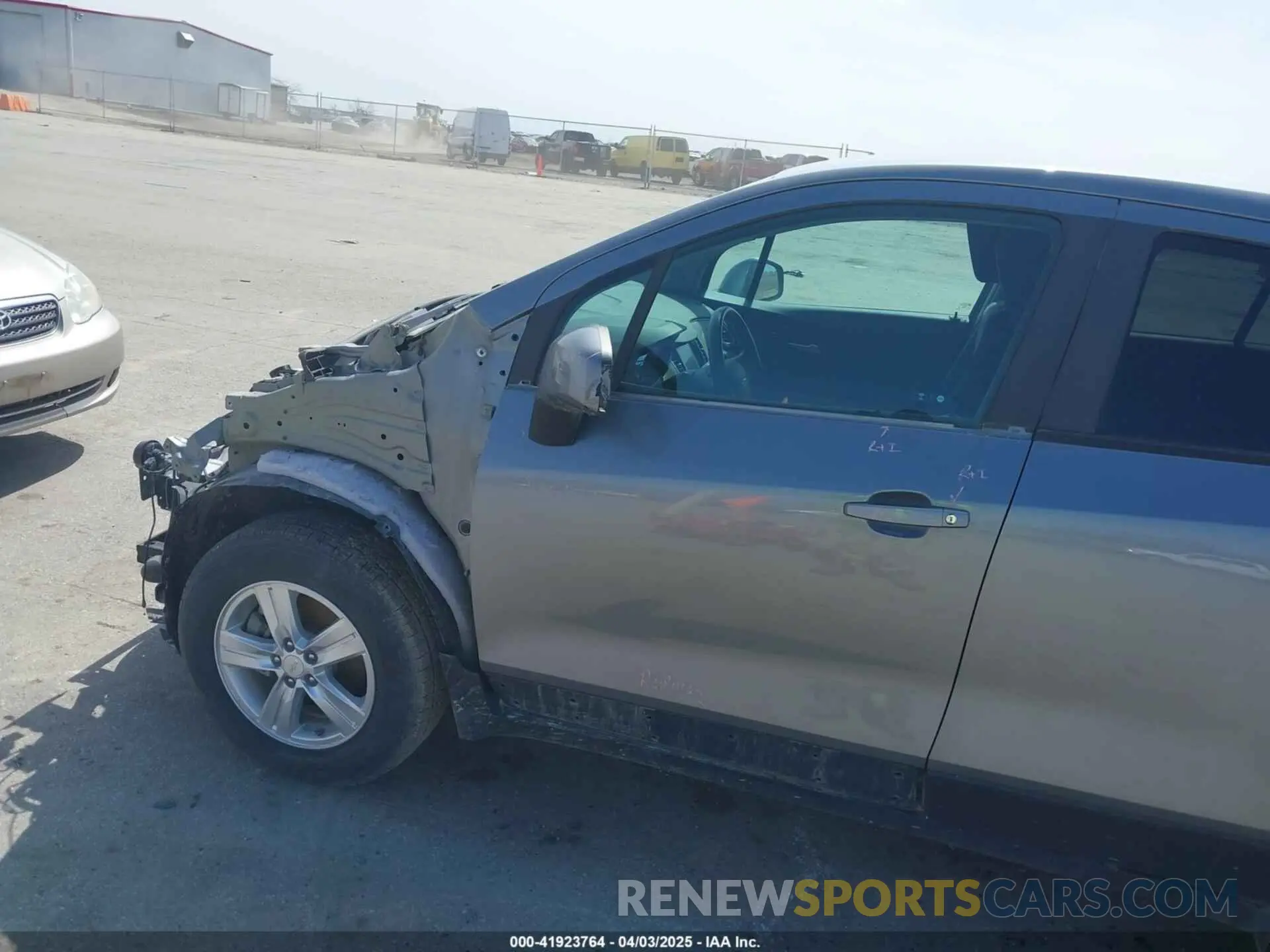 19 fotografías del automóvil dañado 3GNCJNSB6LL208534 CHEVROLET TRAX 2020