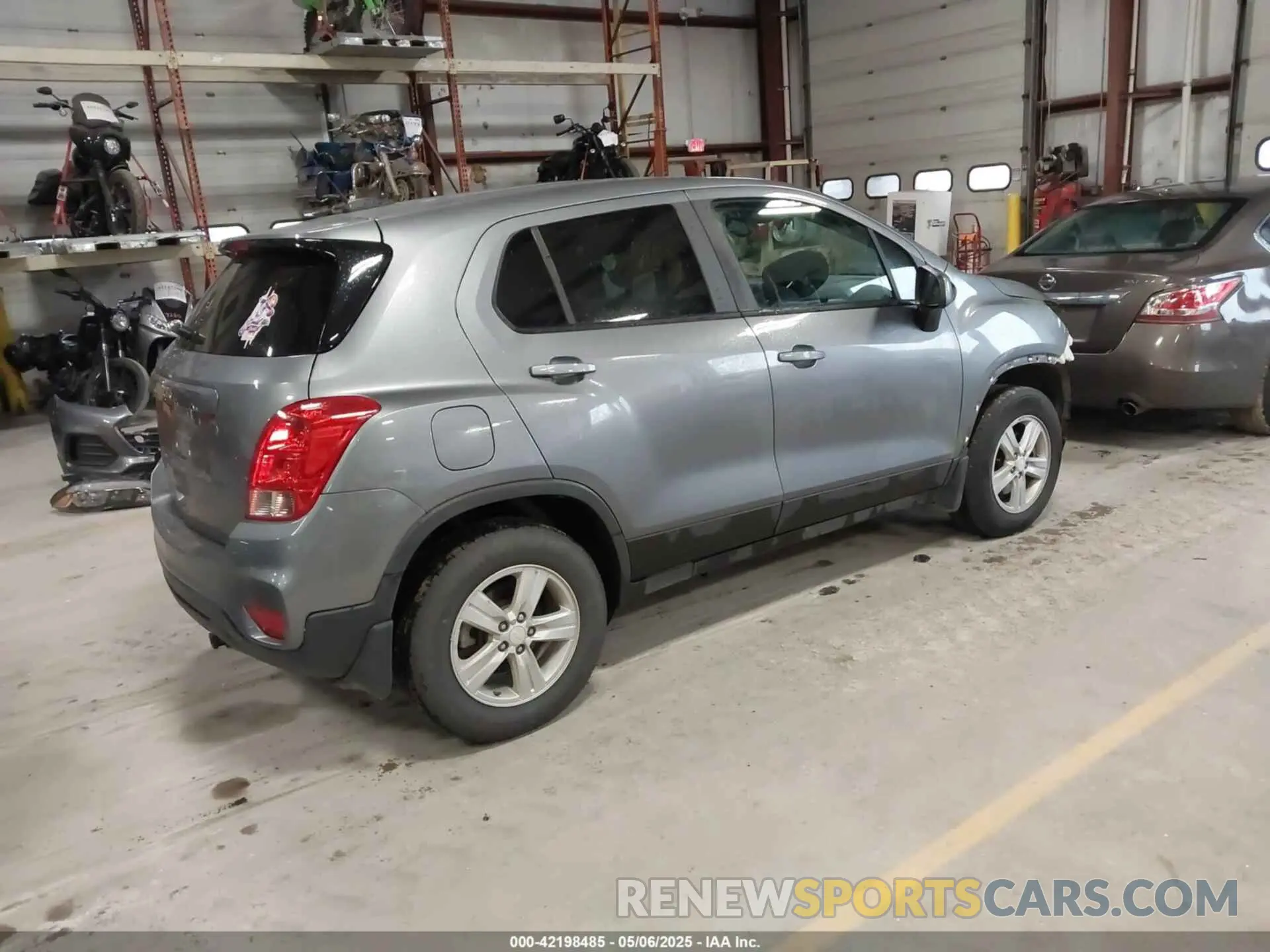 4 fotografías del automóvil dañado 3GNCJNSB8LL183510 CHEVROLET TRAX 2020