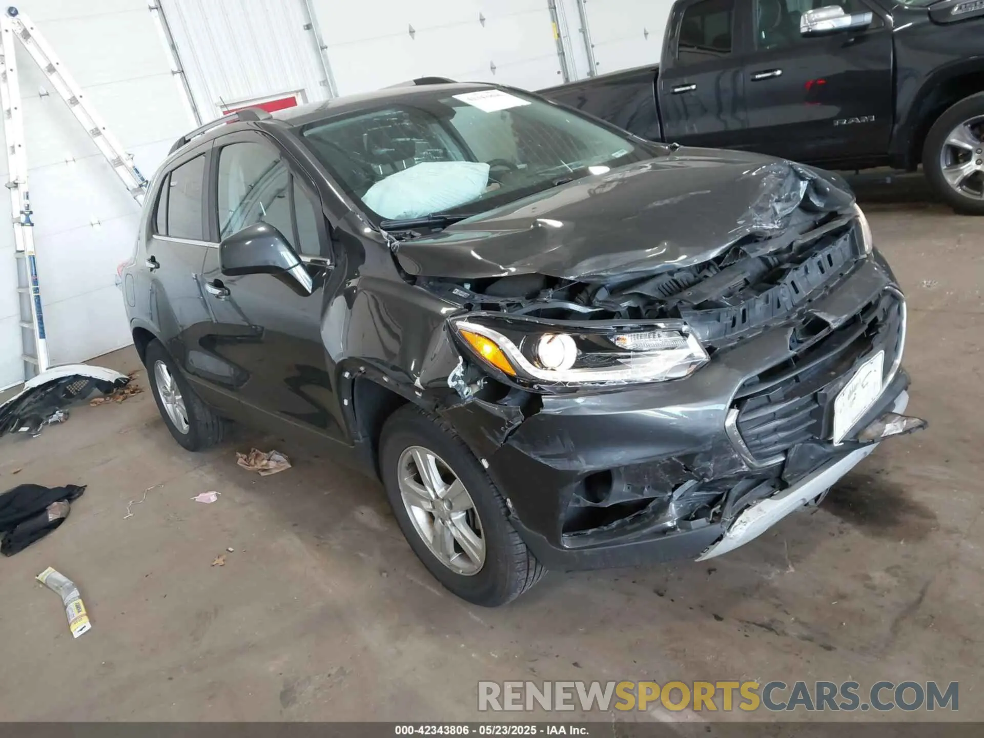 1 fotografías del automóvil dañado 3GNCJPSB0LL209030 CHEVROLET TRAX 2020