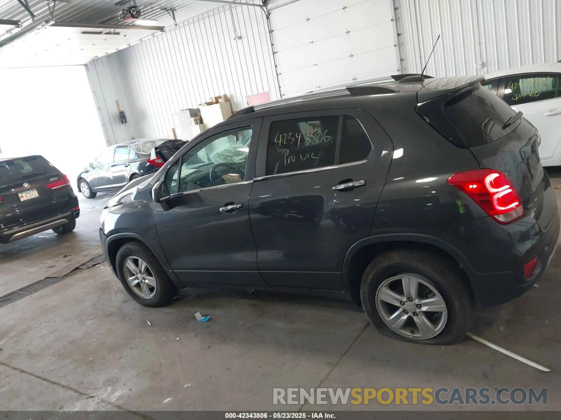 14 fotografías del automóvil dañado 3GNCJPSB0LL209030 CHEVROLET TRAX 2020