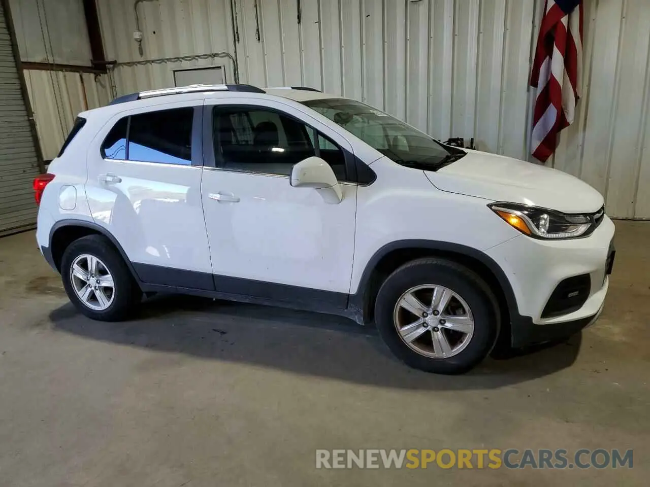 4 fotografías del automóvil dañado 3GNCJPSB0LL262097 CHEVROLET TRAX 2020