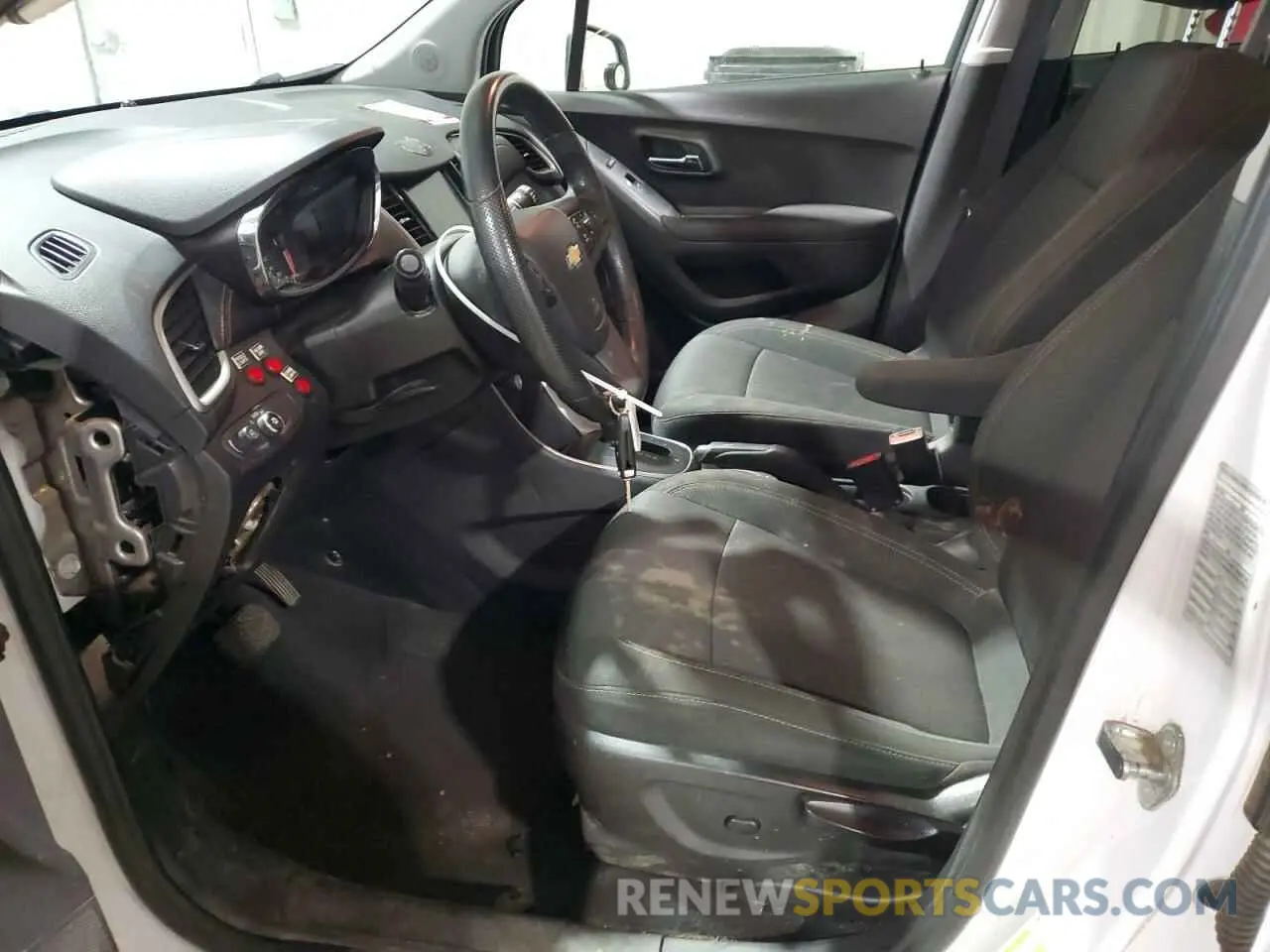 7 fotografías del automóvil dañado 3GNCJPSB0LL262097 CHEVROLET TRAX 2020