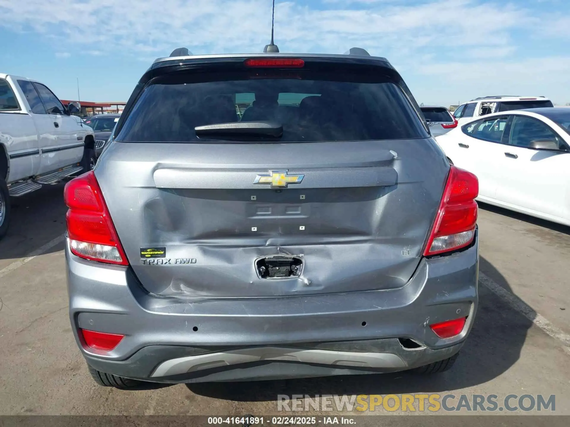 16 fotografías del automóvil dañado 3GNCJPSB1LL259144 CHEVROLET TRAX 2020