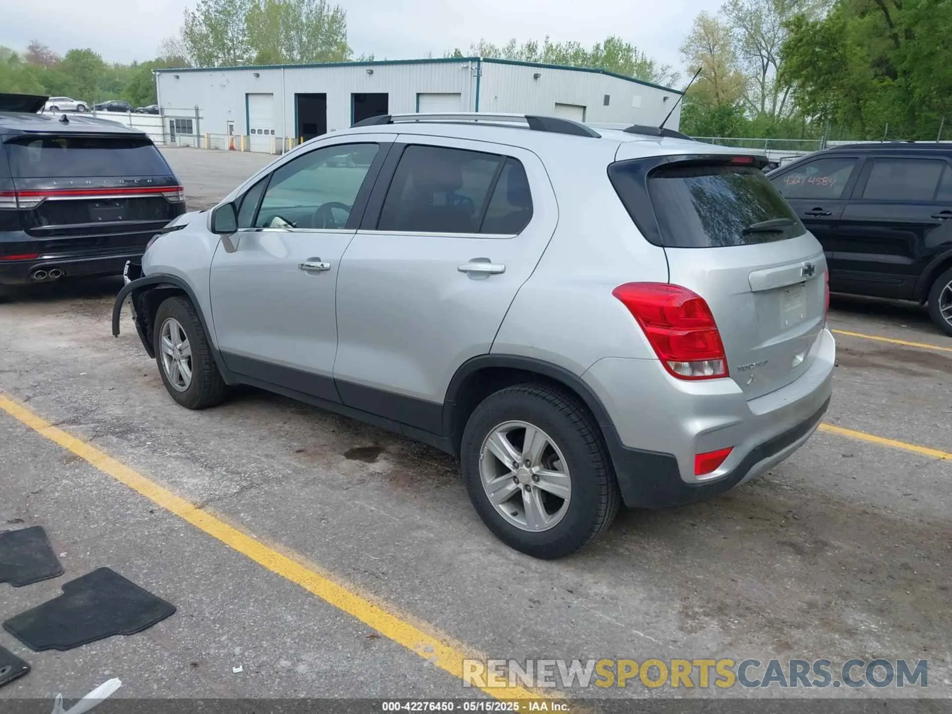 3 fotografías del automóvil dañado 3GNCJPSB3LL107513 CHEVROLET TRAX 2020