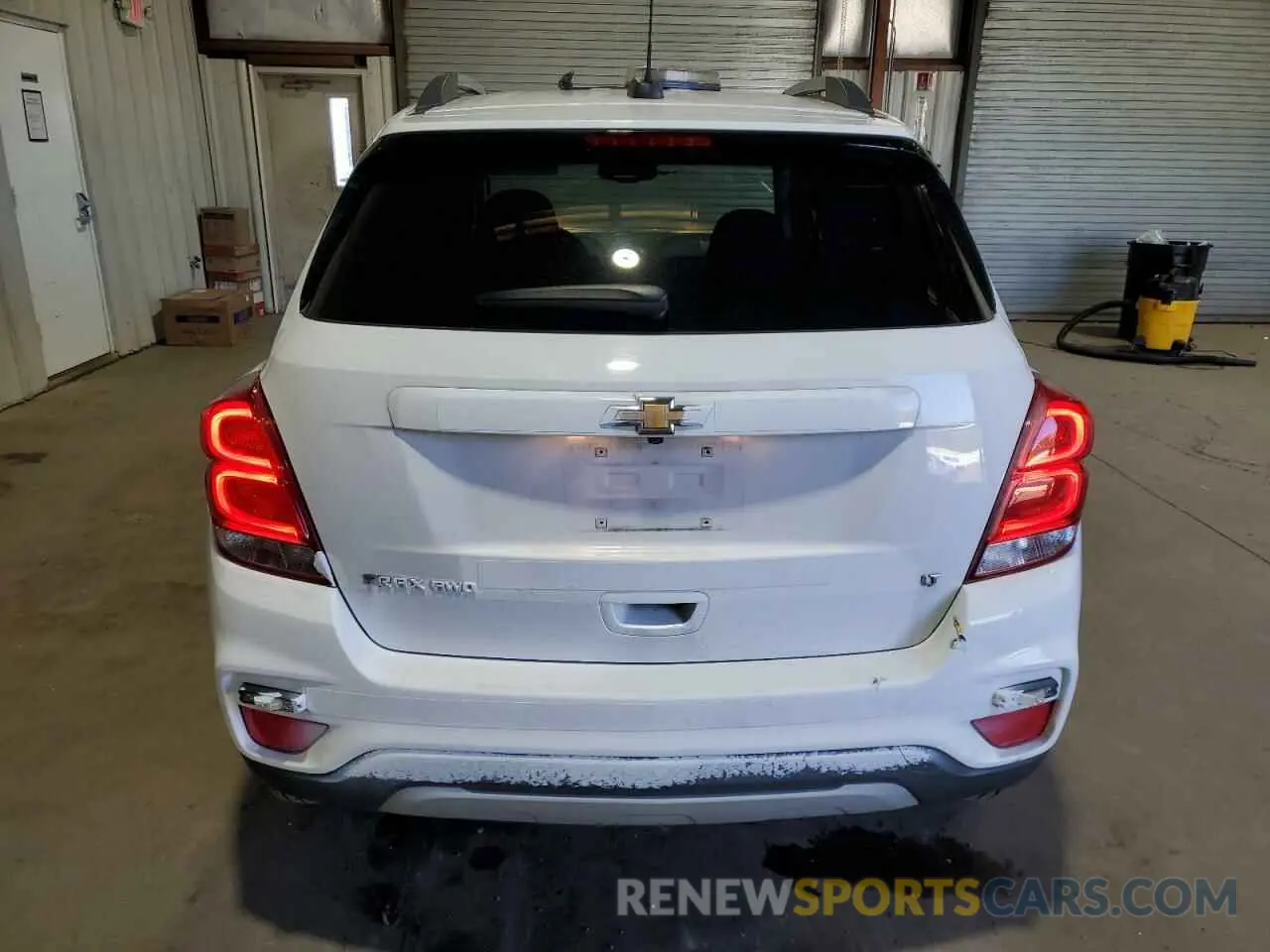 6 fotografías del automóvil dañado 3GNCJPSB3LL261347 CHEVROLET TRAX 2020