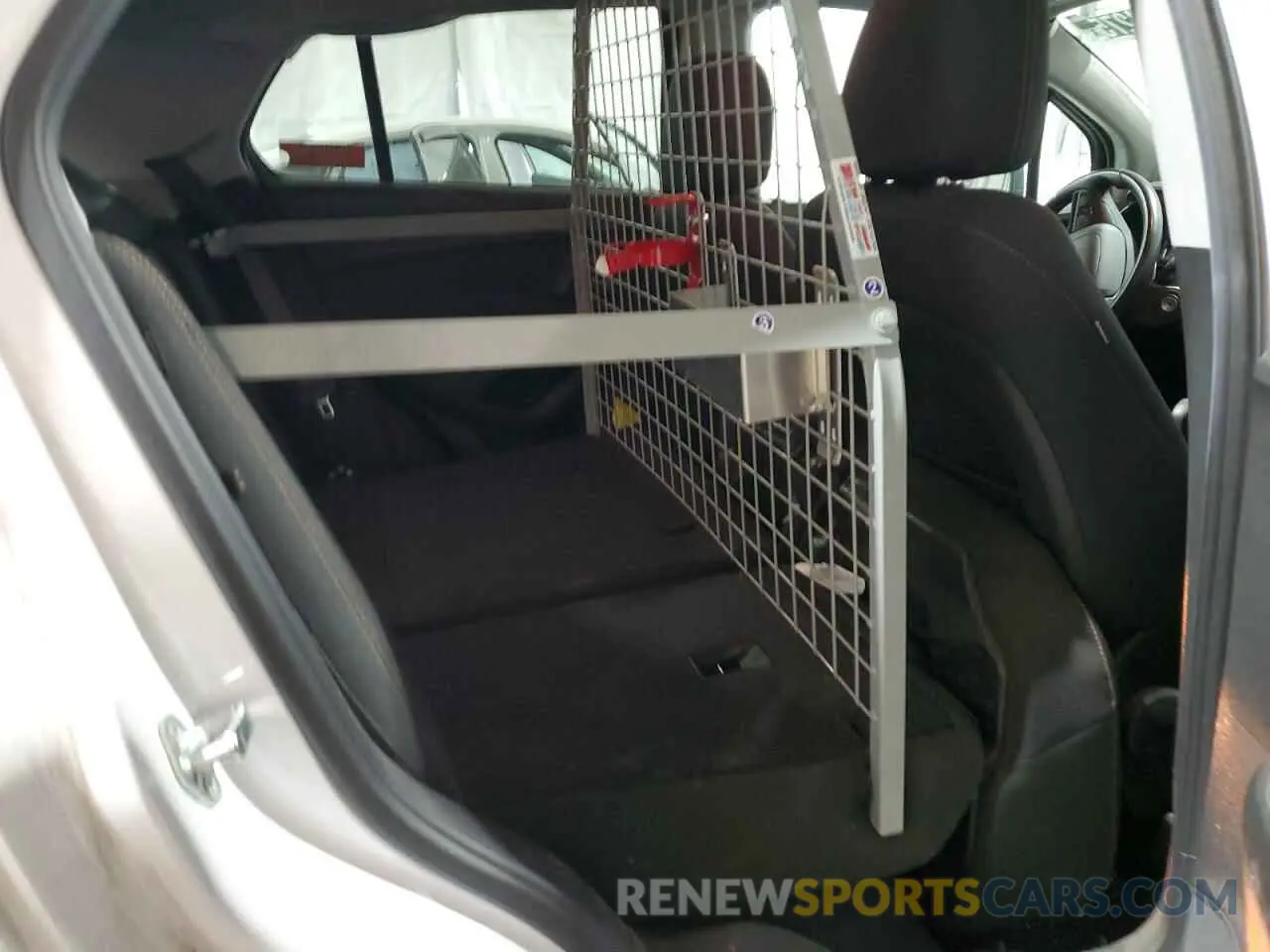 10 fotografías del automóvil dañado 3GNCJPSB3LL262028 CHEVROLET TRAX 2020
