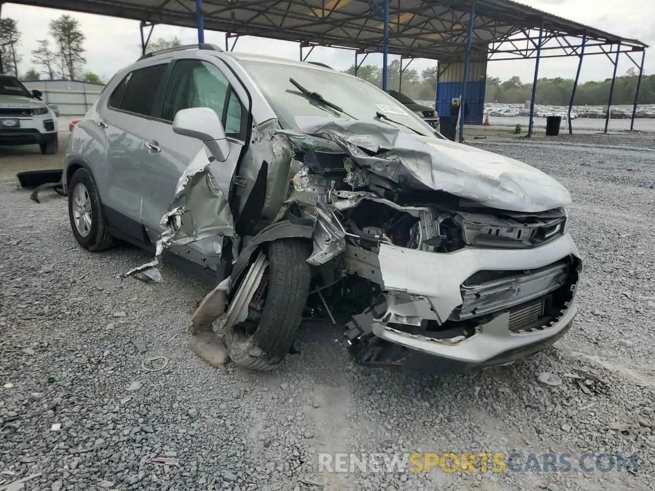 4 fotografías del automóvil dañado 3GNCJPSB3LL282666 CHEVROLET TRAX 2020