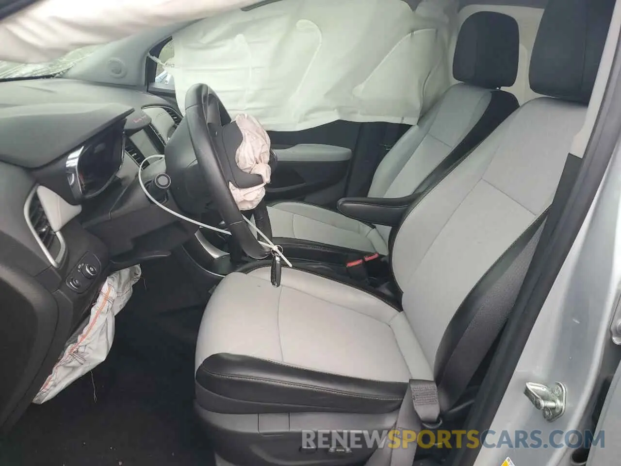 7 fotografías del automóvil dañado 3GNCJPSB3LL282666 CHEVROLET TRAX 2020