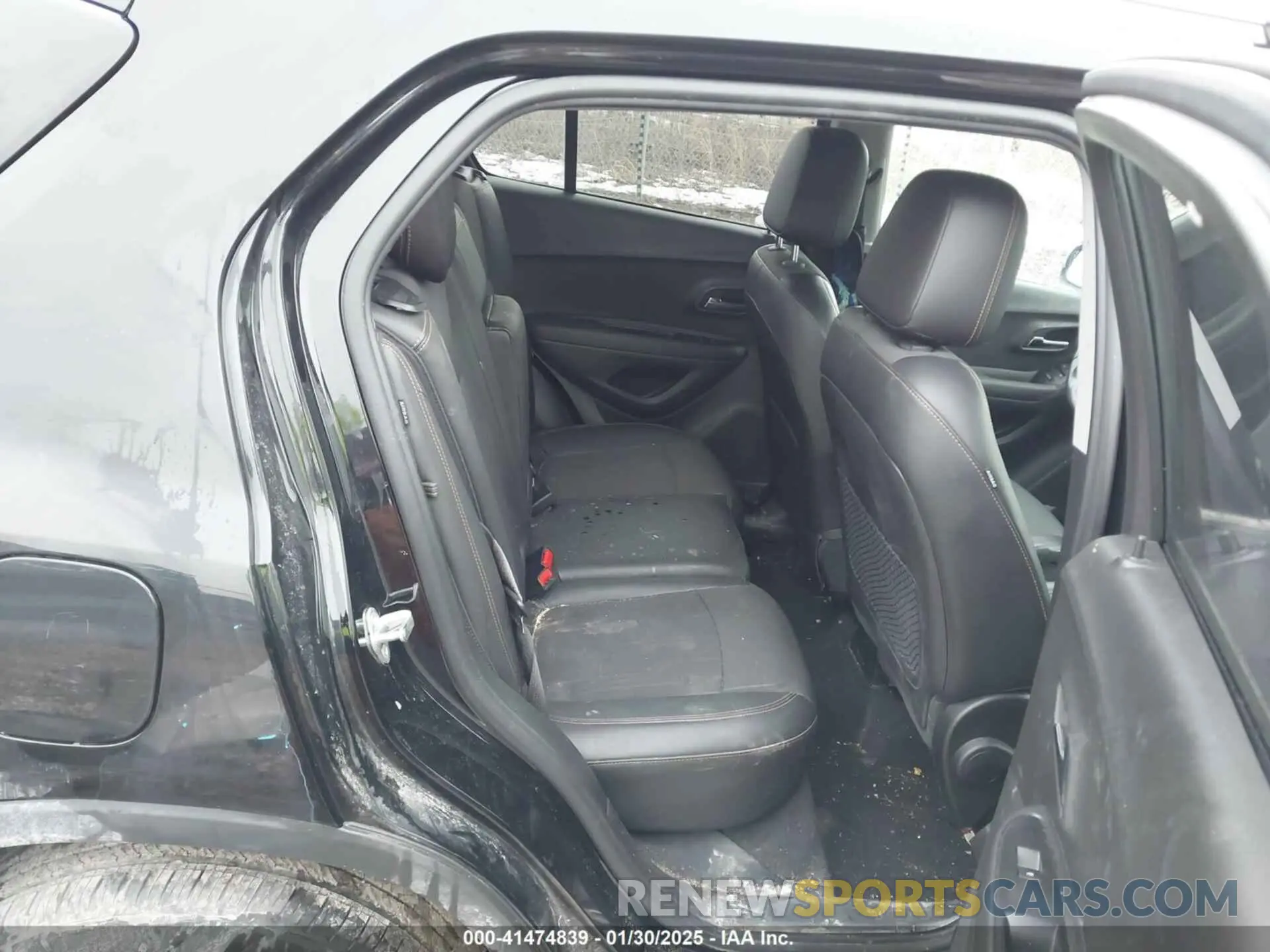 8 fotografías del automóvil dañado 3GNCJPSB3LL334300 CHEVROLET TRAX 2020