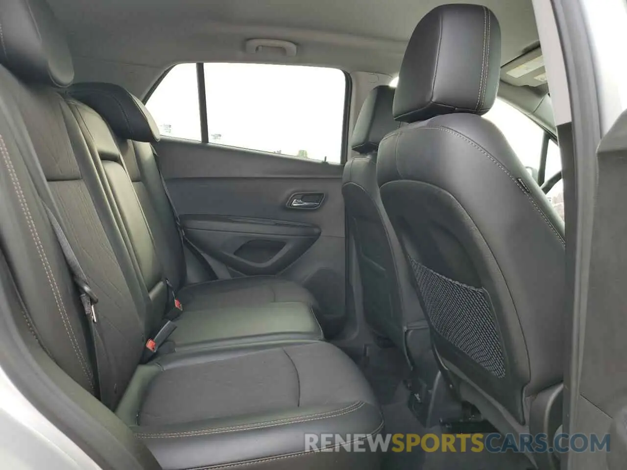11 fotografías del automóvil dañado 3GNCJPSB8LL144217 CHEVROLET TRAX 2020