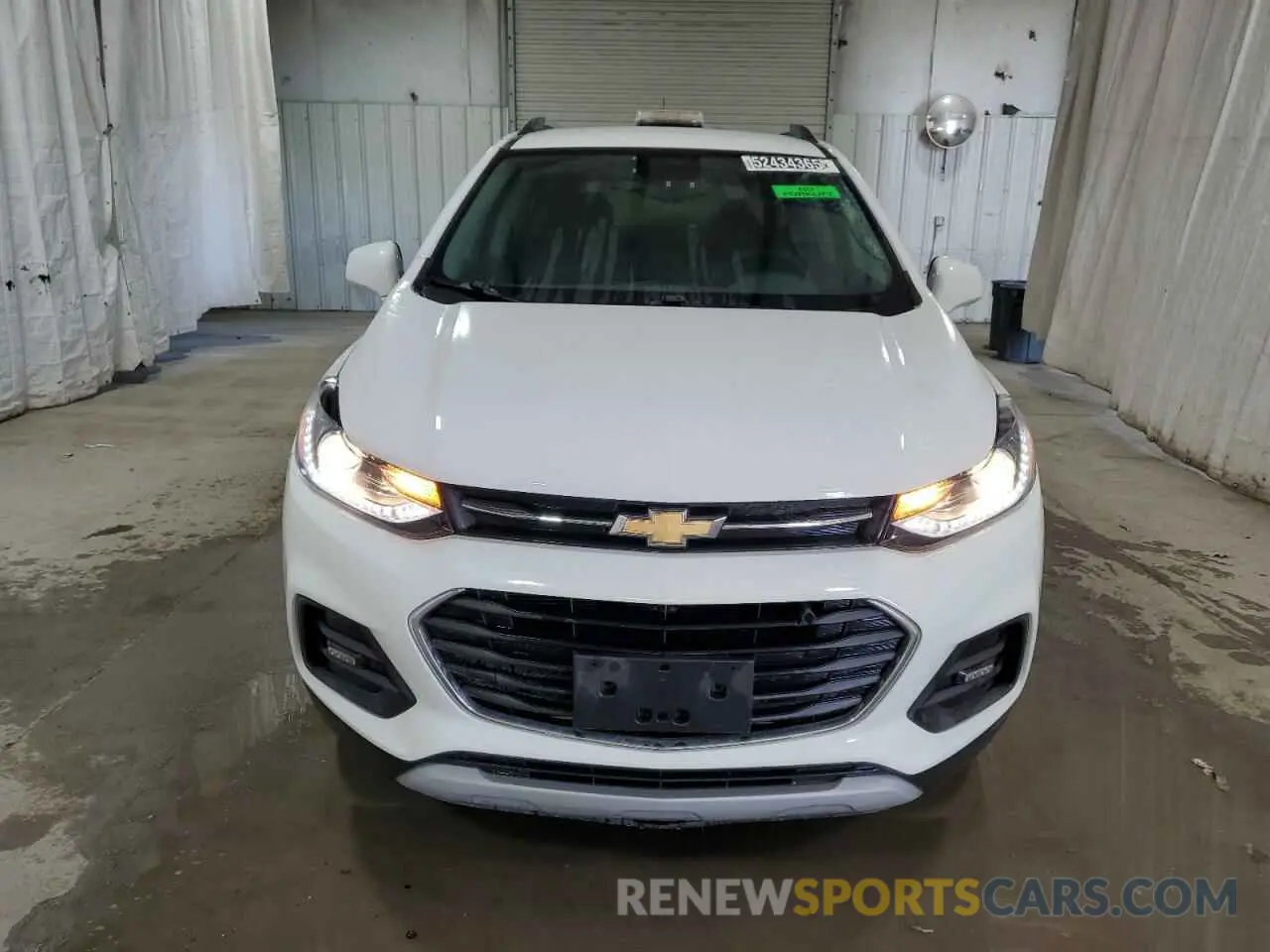 5 fotografías del automóvil dañado 3GNCJPSB8LL260811 CHEVROLET TRAX 2020