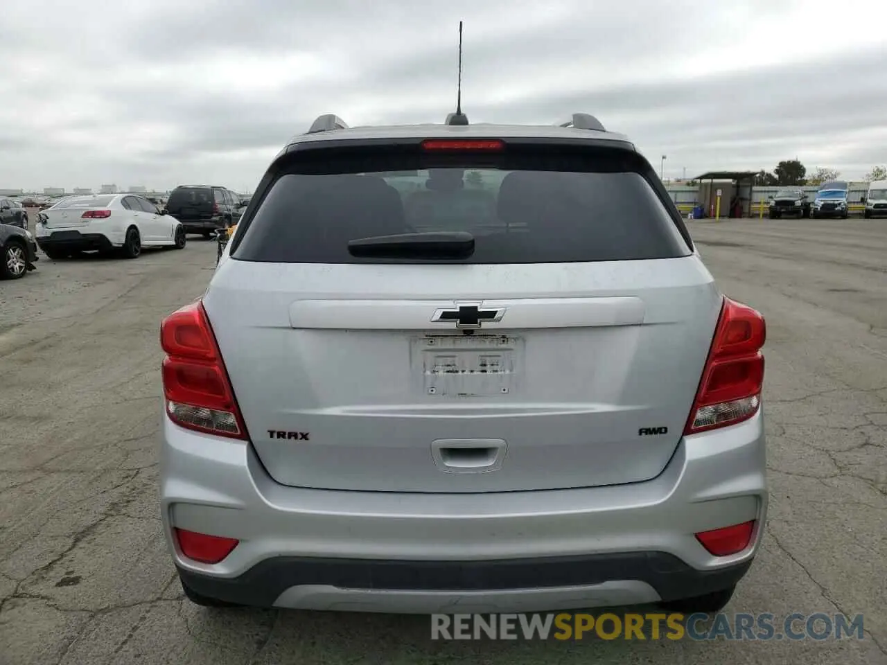 6 fotografías del automóvil dañado 3GNCJPSB9LL198867 CHEVROLET TRAX 2020