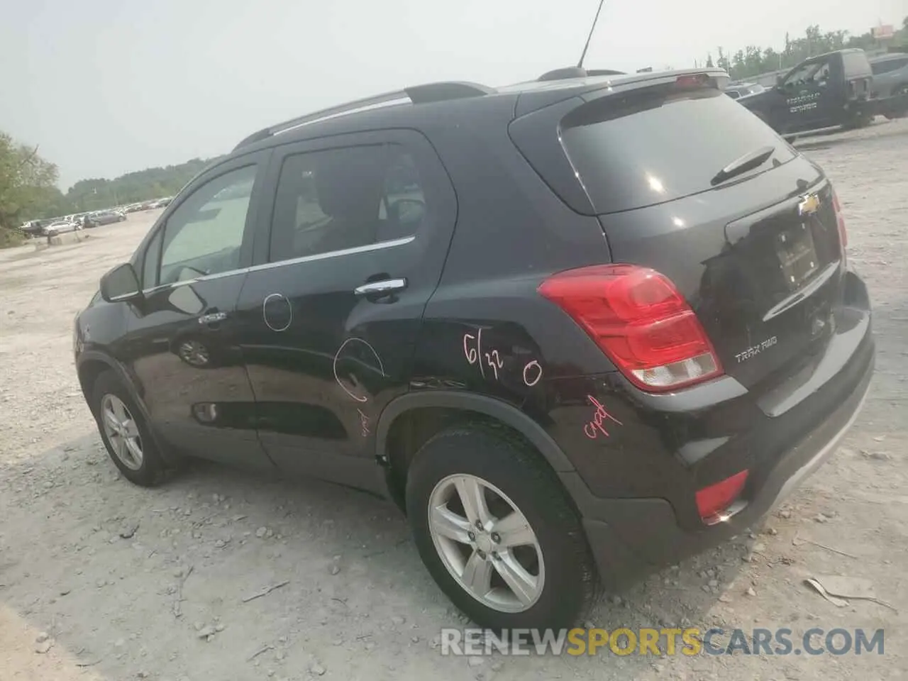 2 fotografías del automóvil dañado 3GNCJPSB9LL331109 CHEVROLET TRAX 2020