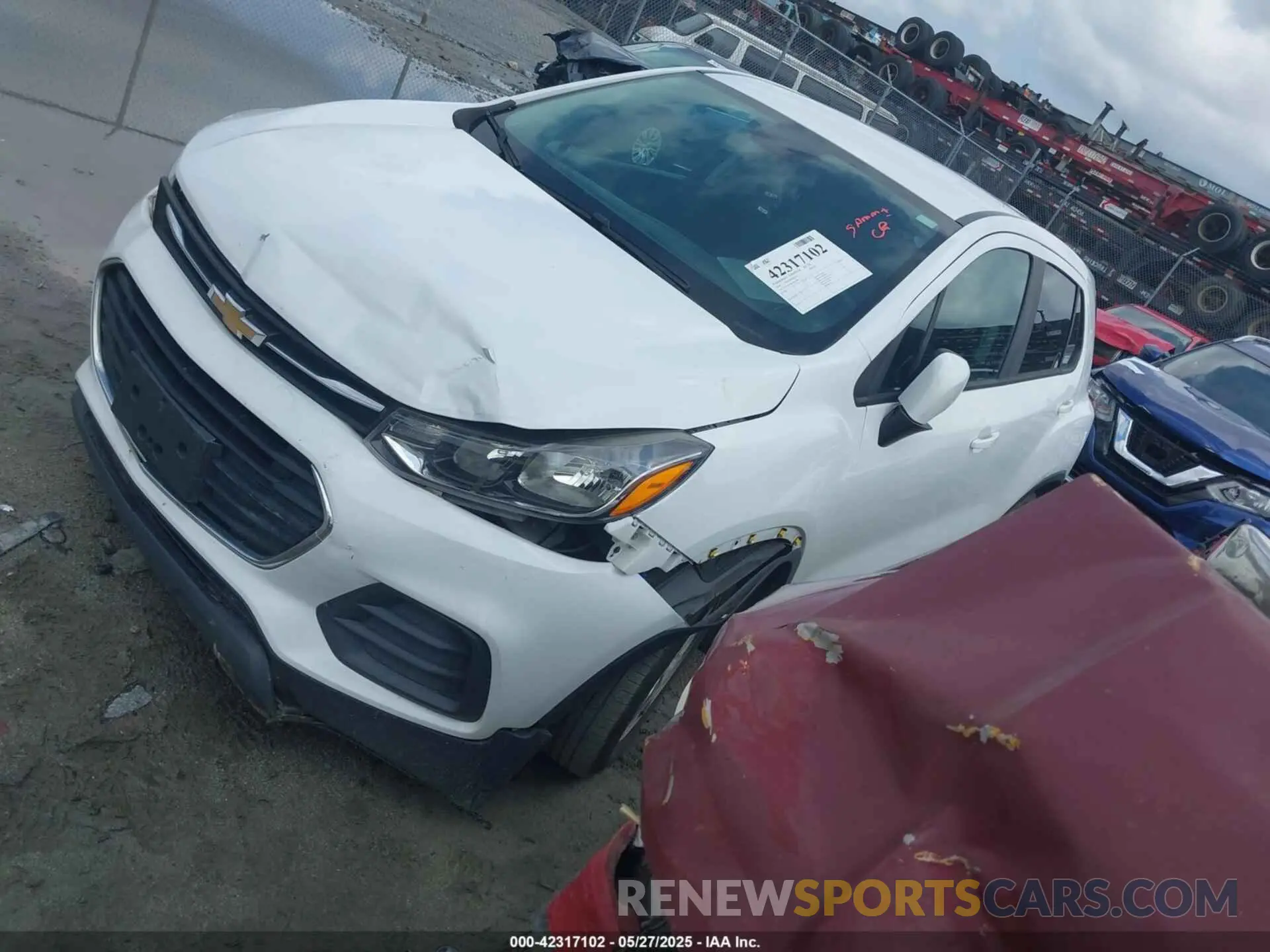 2 fotografías del automóvil dañado KL7CJKSB0LB028987 CHEVROLET TRAX 2020