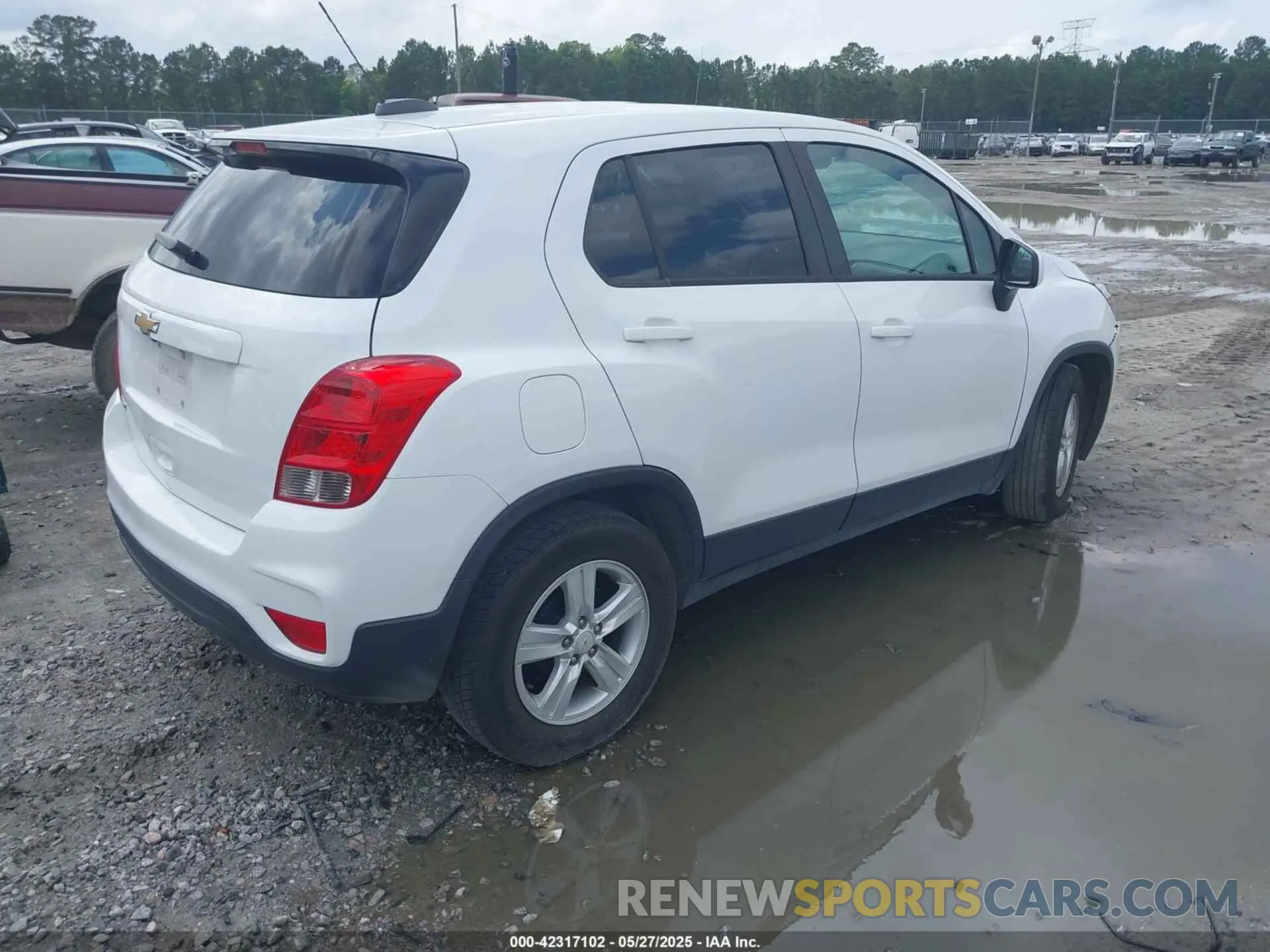 4 fotografías del automóvil dañado KL7CJKSB0LB028987 CHEVROLET TRAX 2020