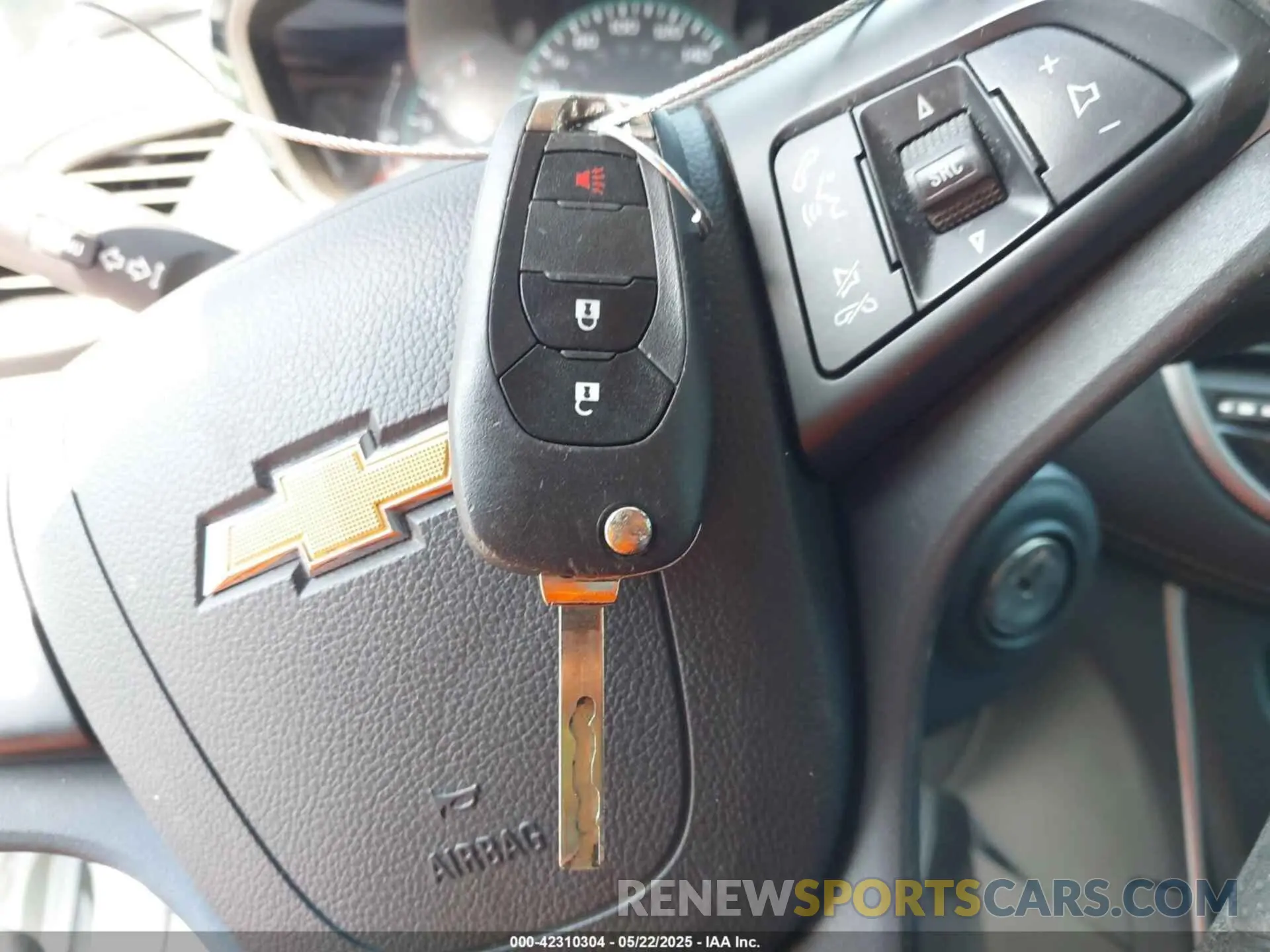 11 fotografías del automóvil dañado KL7CJKSB1LB039707 CHEVROLET TRAX 2020