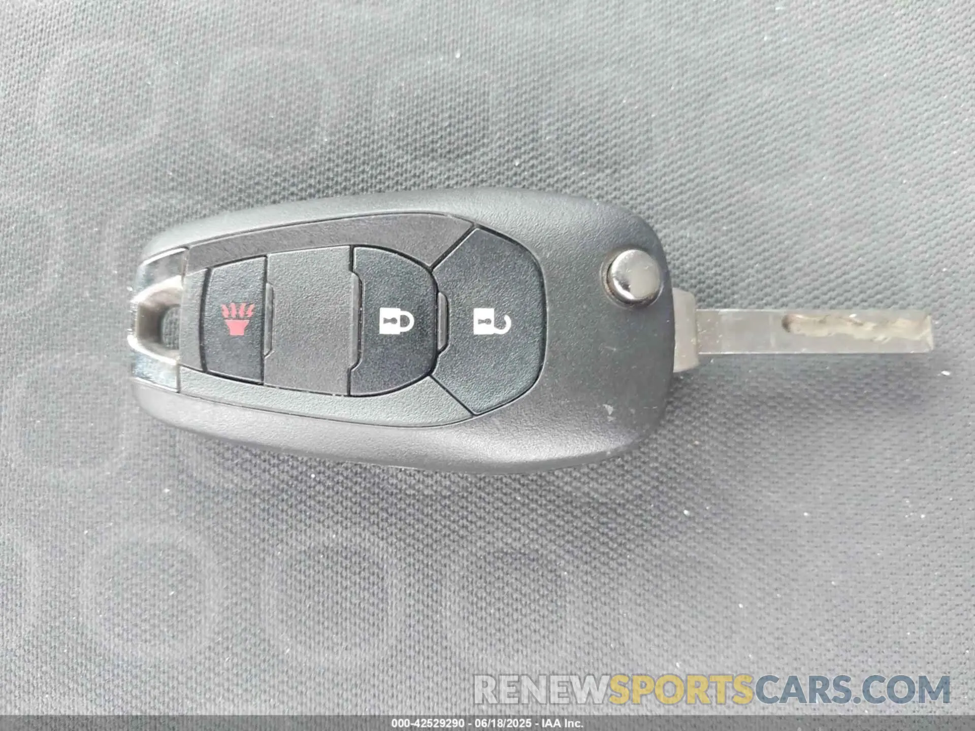 11 fotografías del automóvil dañado KL7CJKSB2LB086759 CHEVROLET TRAX 2020