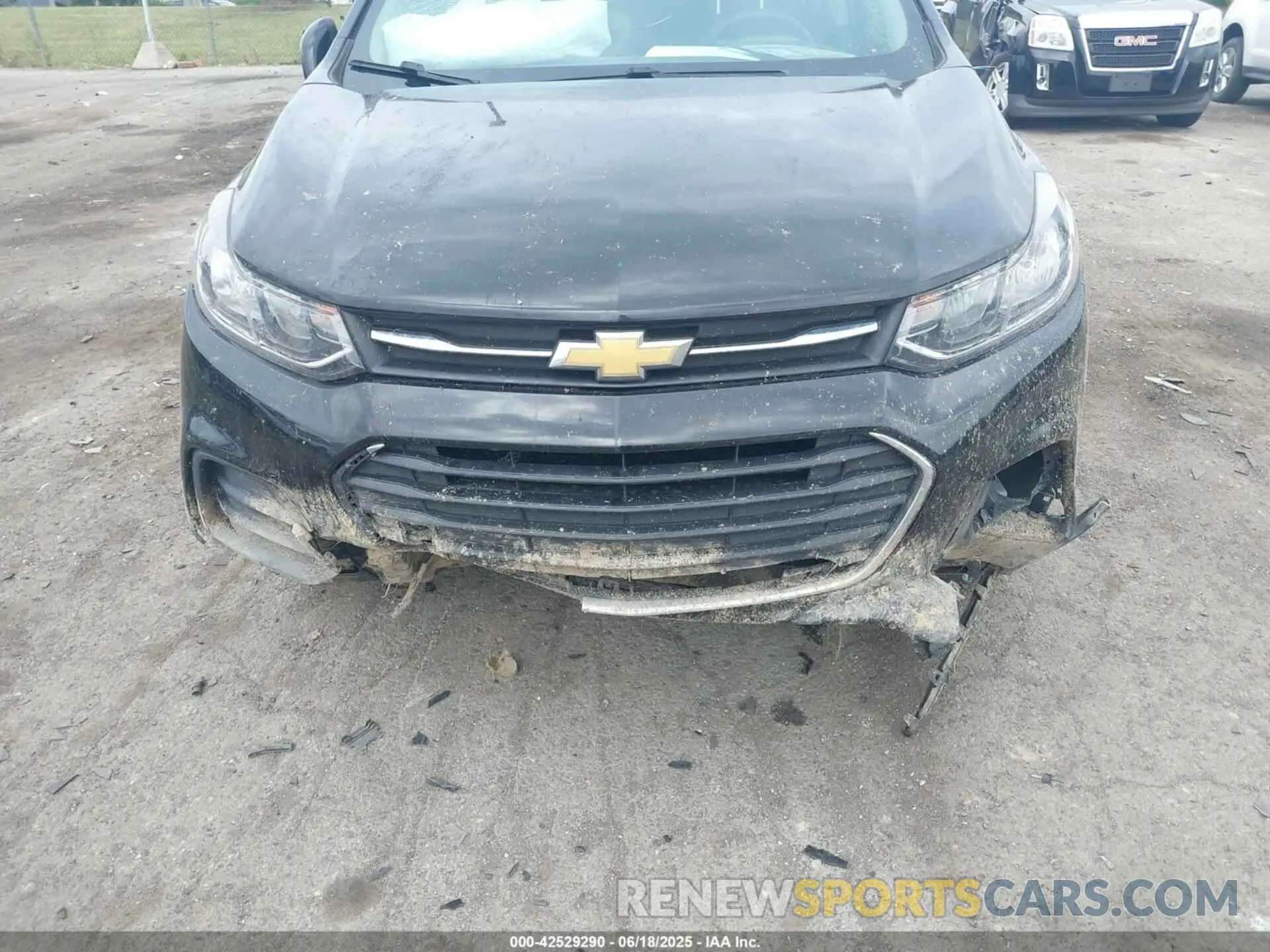 6 fotografías del automóvil dañado KL7CJKSB2LB086759 CHEVROLET TRAX 2020