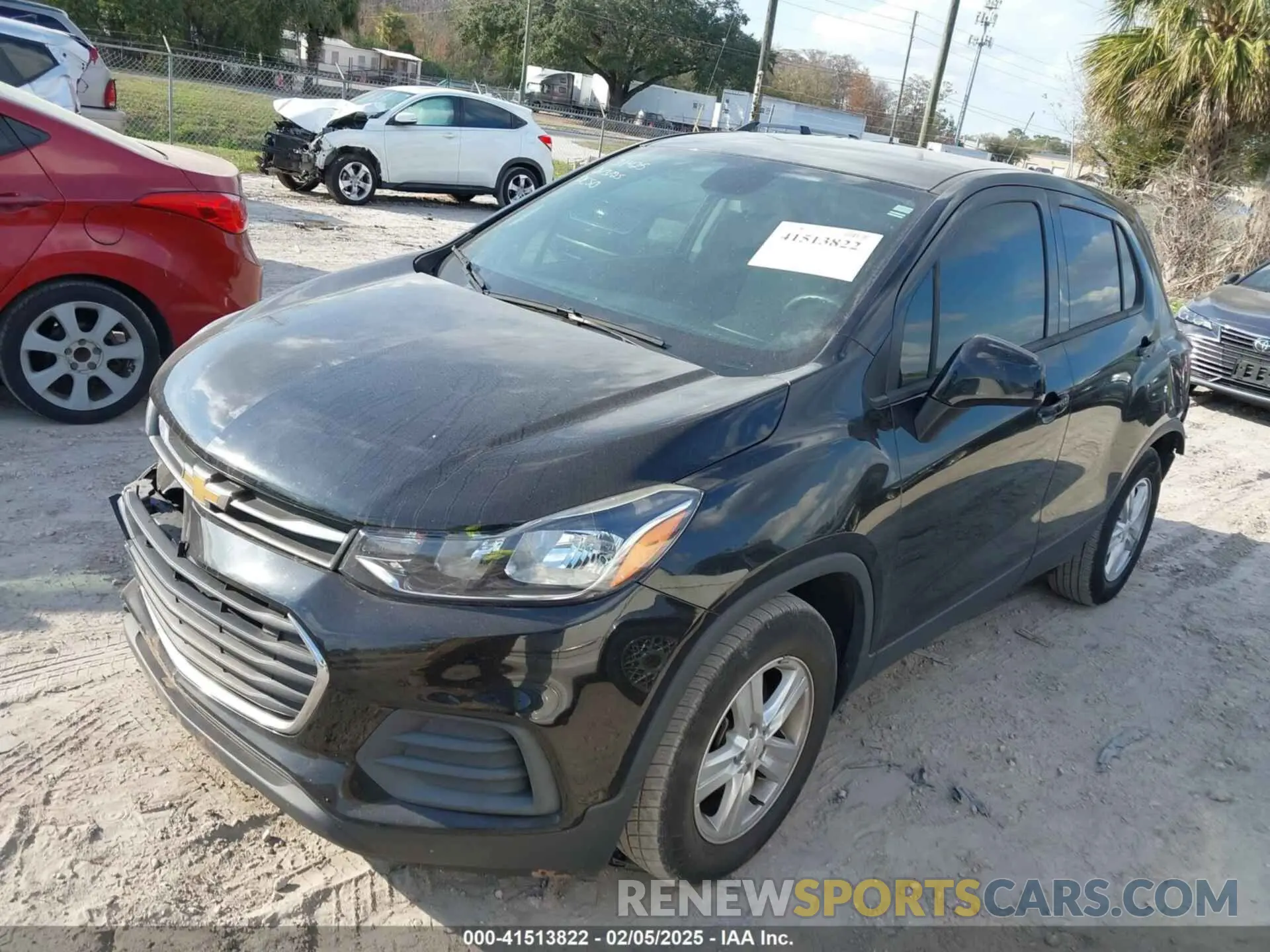 2 fotografías del automóvil dañado KL7CJKSB3LB051695 CHEVROLET TRAX 2020