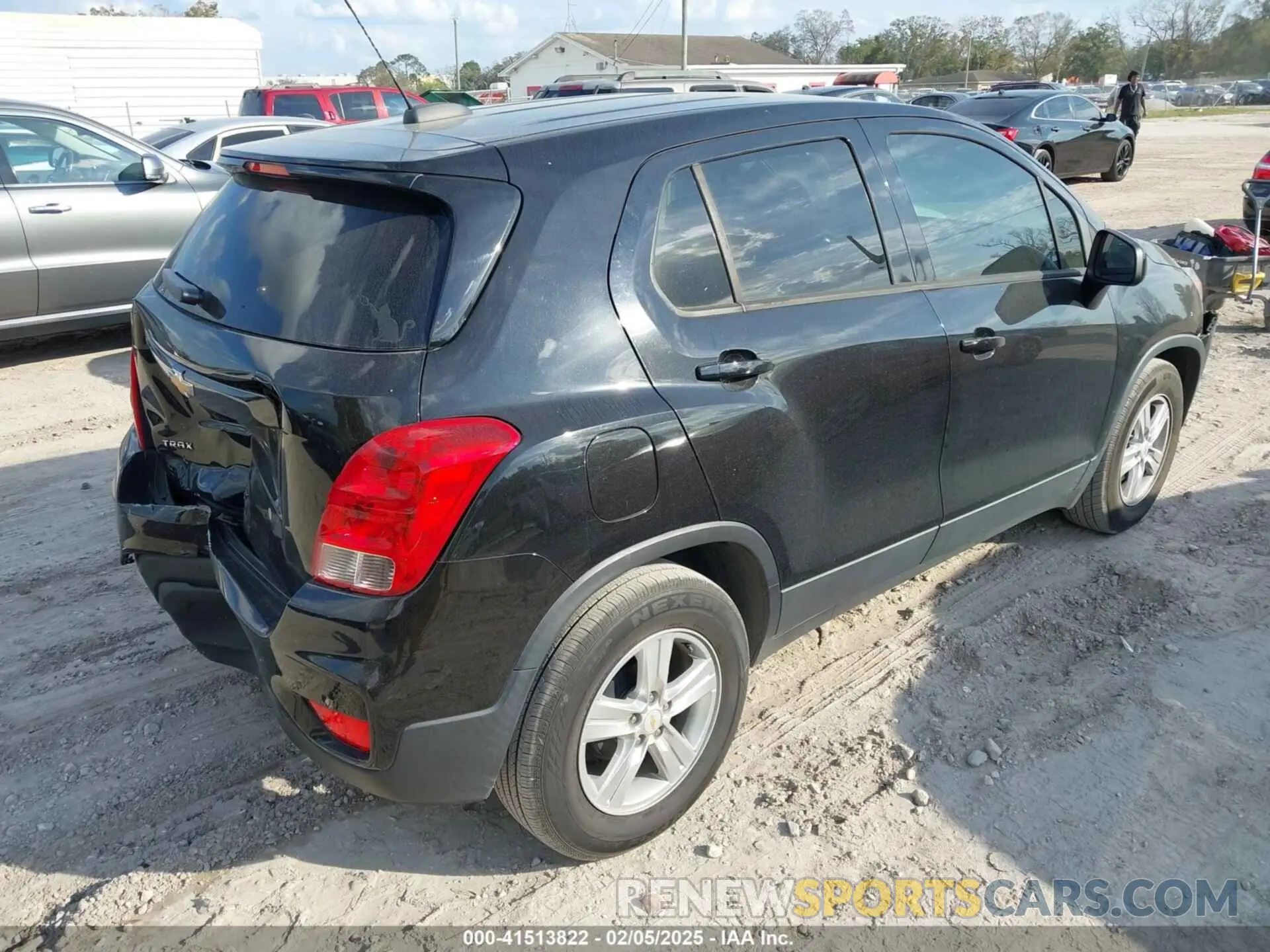4 fotografías del automóvil dañado KL7CJKSB3LB051695 CHEVROLET TRAX 2020