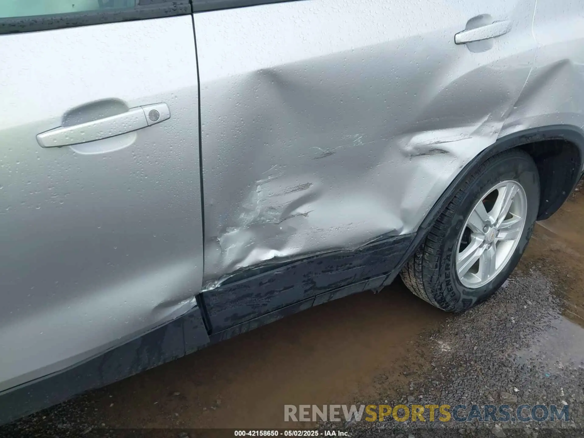 6 fotografías del automóvil dañado KL7CJKSB3LB310265 CHEVROLET TRAX 2020