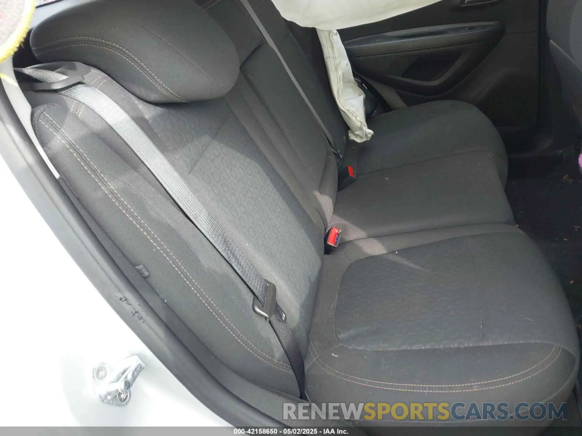 8 fotografías del automóvil dañado KL7CJKSB3LB310265 CHEVROLET TRAX 2020