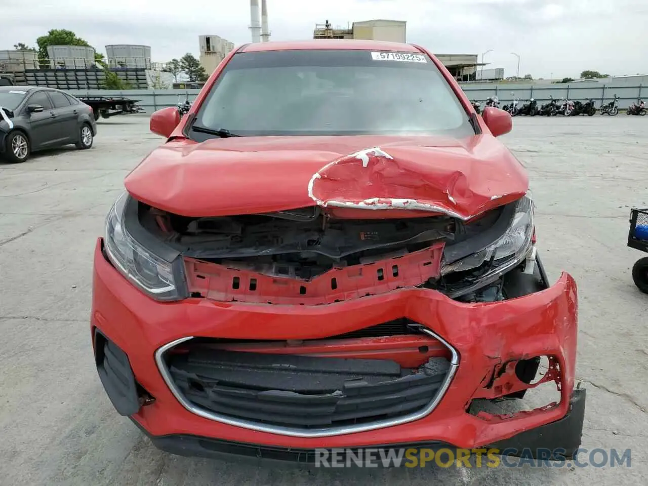 5 fotografías del automóvil dañado KL7CJKSB3LB350166 CHEVROLET TRAX 2020