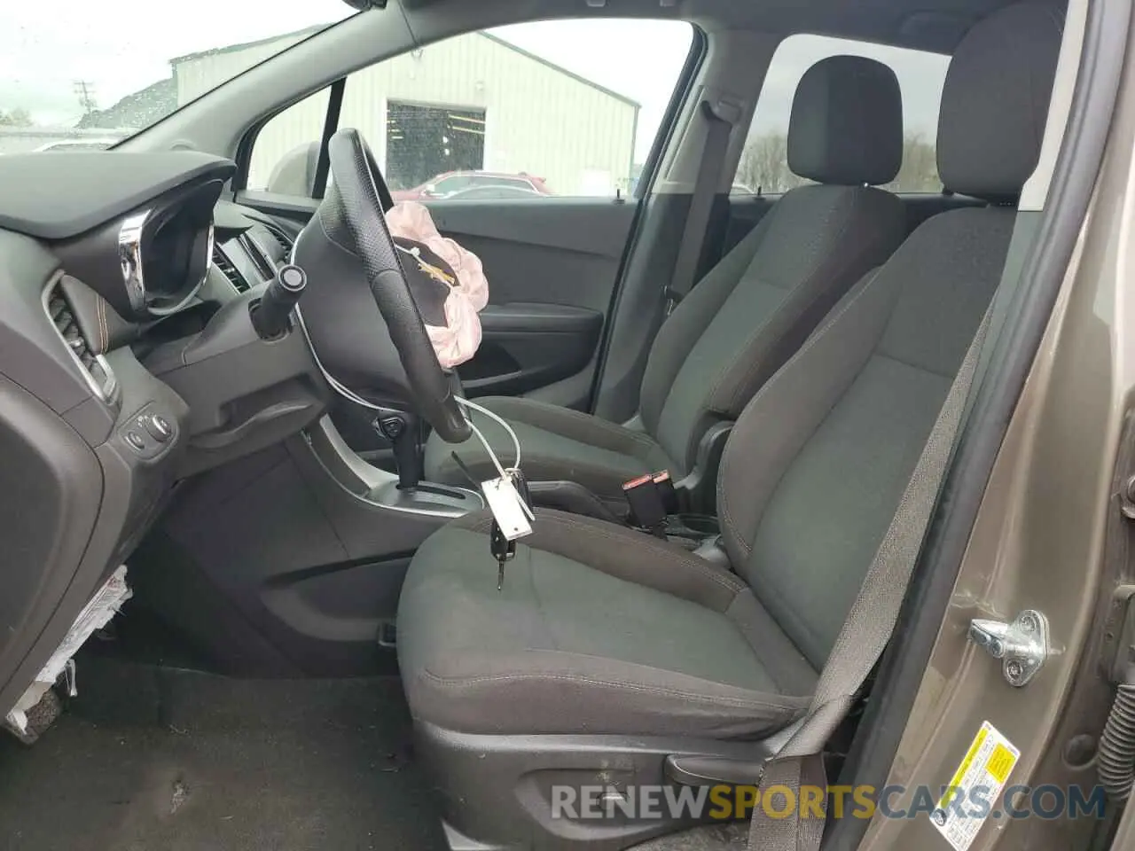 7 fotografías del automóvil dañado KL7CJKSB3LB350569 CHEVROLET TRAX 2020