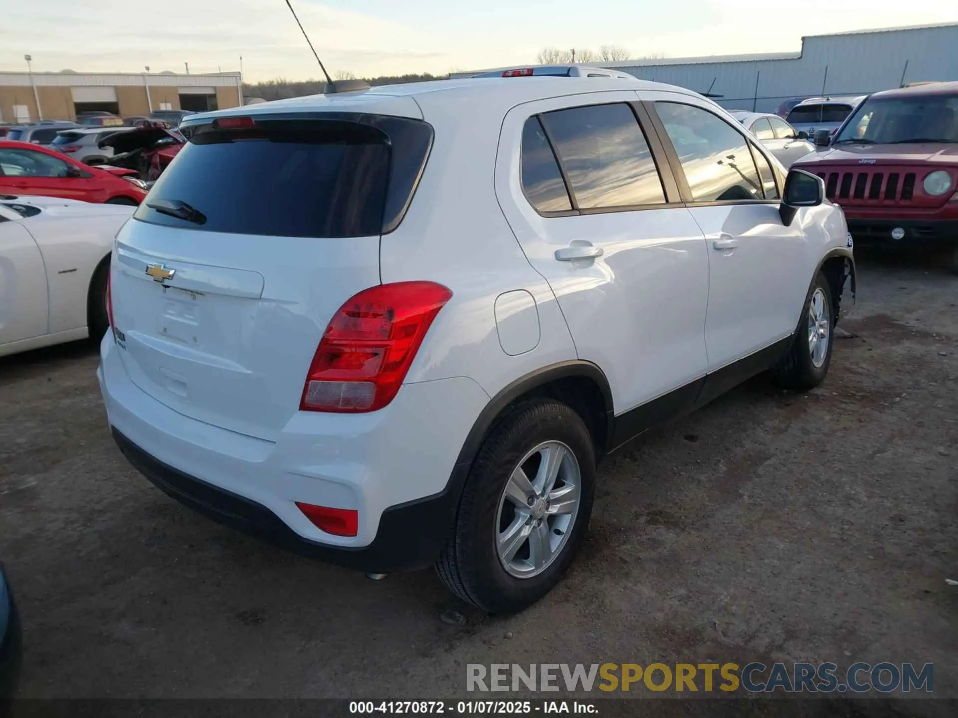 4 fotografías del automóvil dañado KL7CJKSB4LB314793 CHEVROLET TRAX 2020