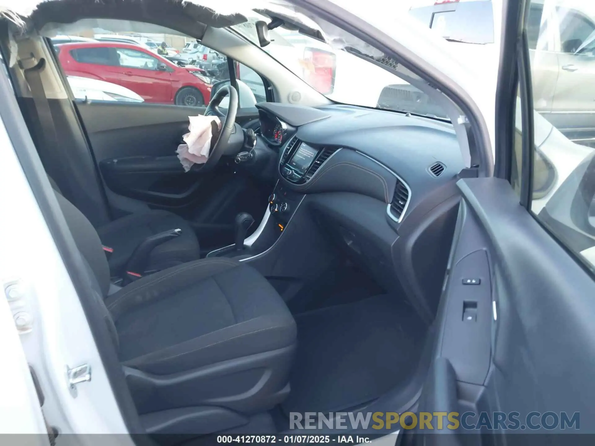 5 fotografías del automóvil dañado KL7CJKSB4LB314793 CHEVROLET TRAX 2020