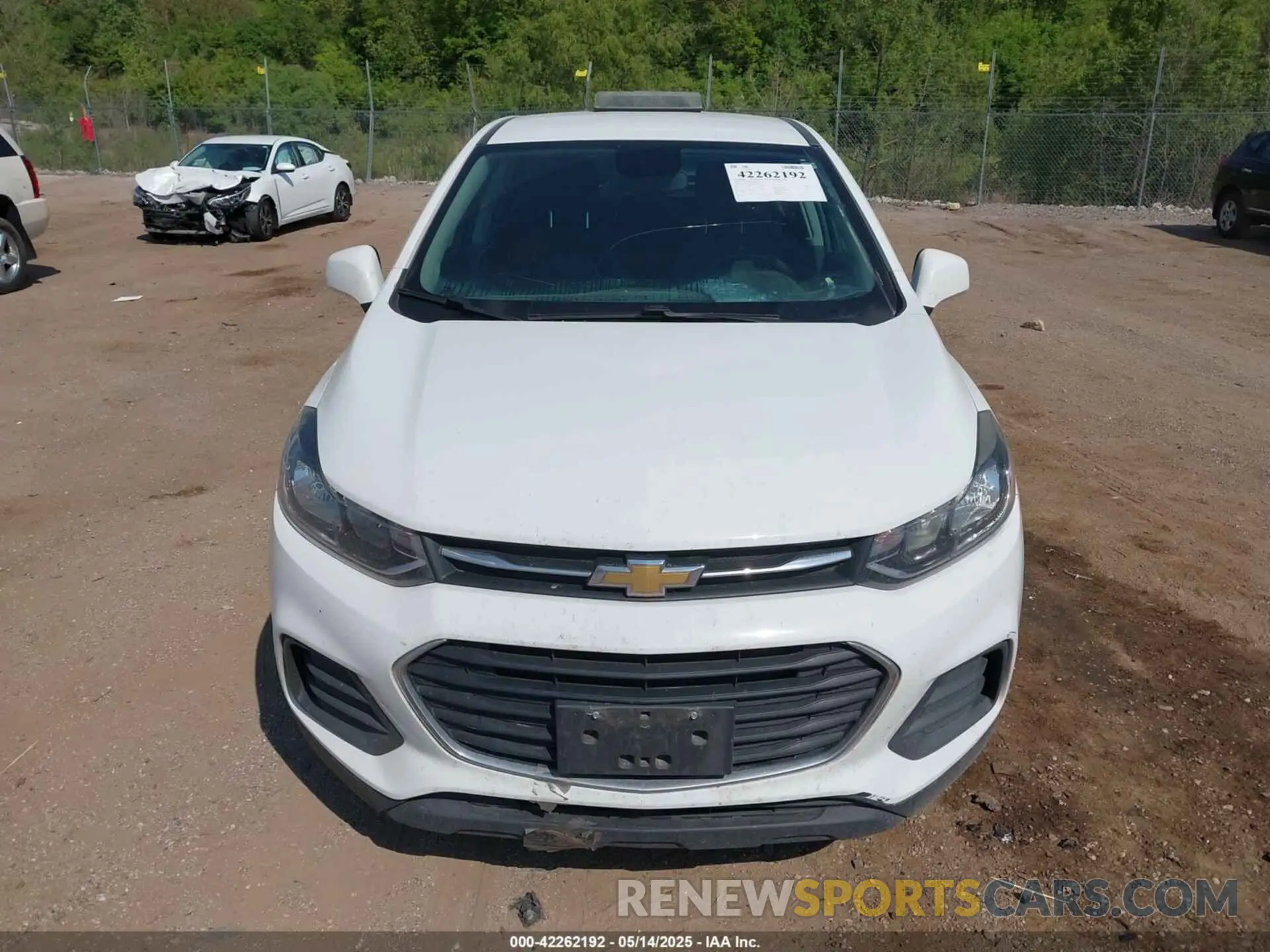 12 fotografías del automóvil dañado KL7CJKSB5LB041685 CHEVROLET TRAX 2020