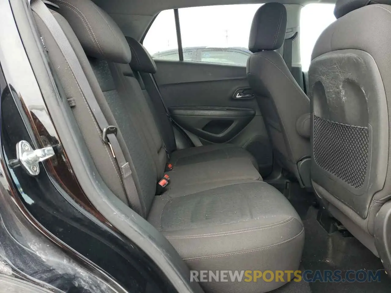 11 fotografías del automóvil dañado KL7CJKSB5LB321543 CHEVROLET TRAX 2020