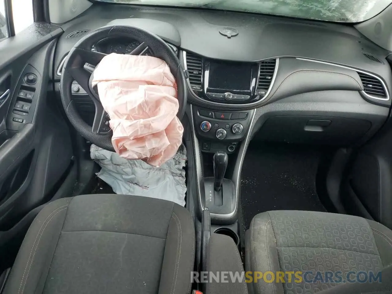 8 fotografías del automóvil dañado KL7CJKSB5LB321543 CHEVROLET TRAX 2020