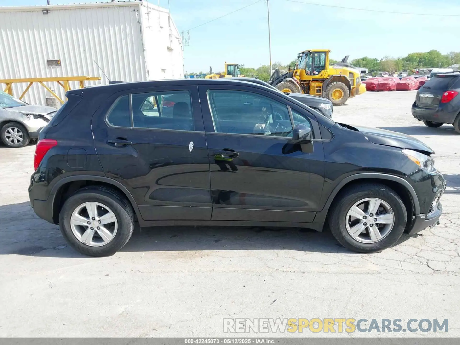 13 fotografías del automóvil dañado KL7CJKSB6LB337234 CHEVROLET TRAX 2020