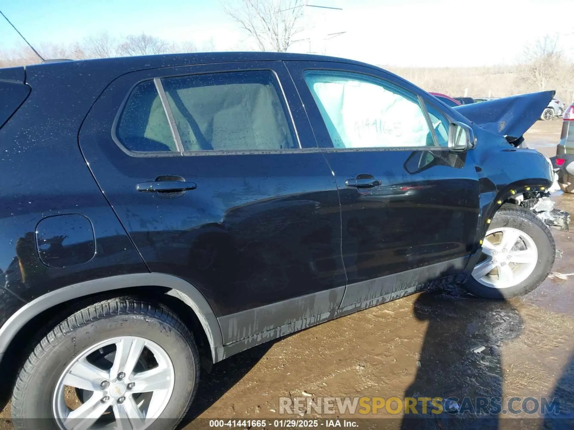 12 fotografías del automóvil dañado KL7CJKSB7LB022376 CHEVROLET TRAX 2020