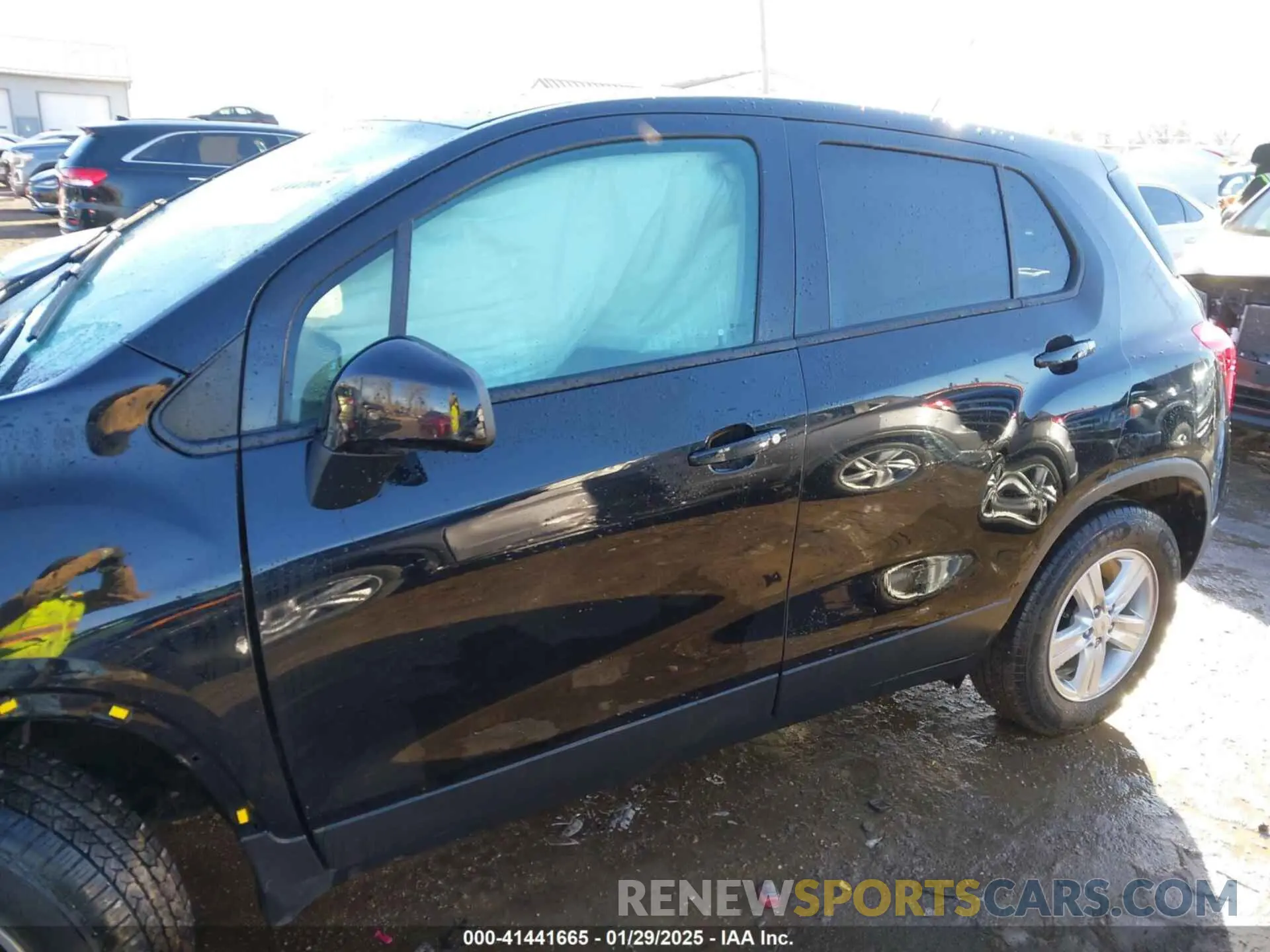13 fotografías del automóvil dañado KL7CJKSB7LB022376 CHEVROLET TRAX 2020